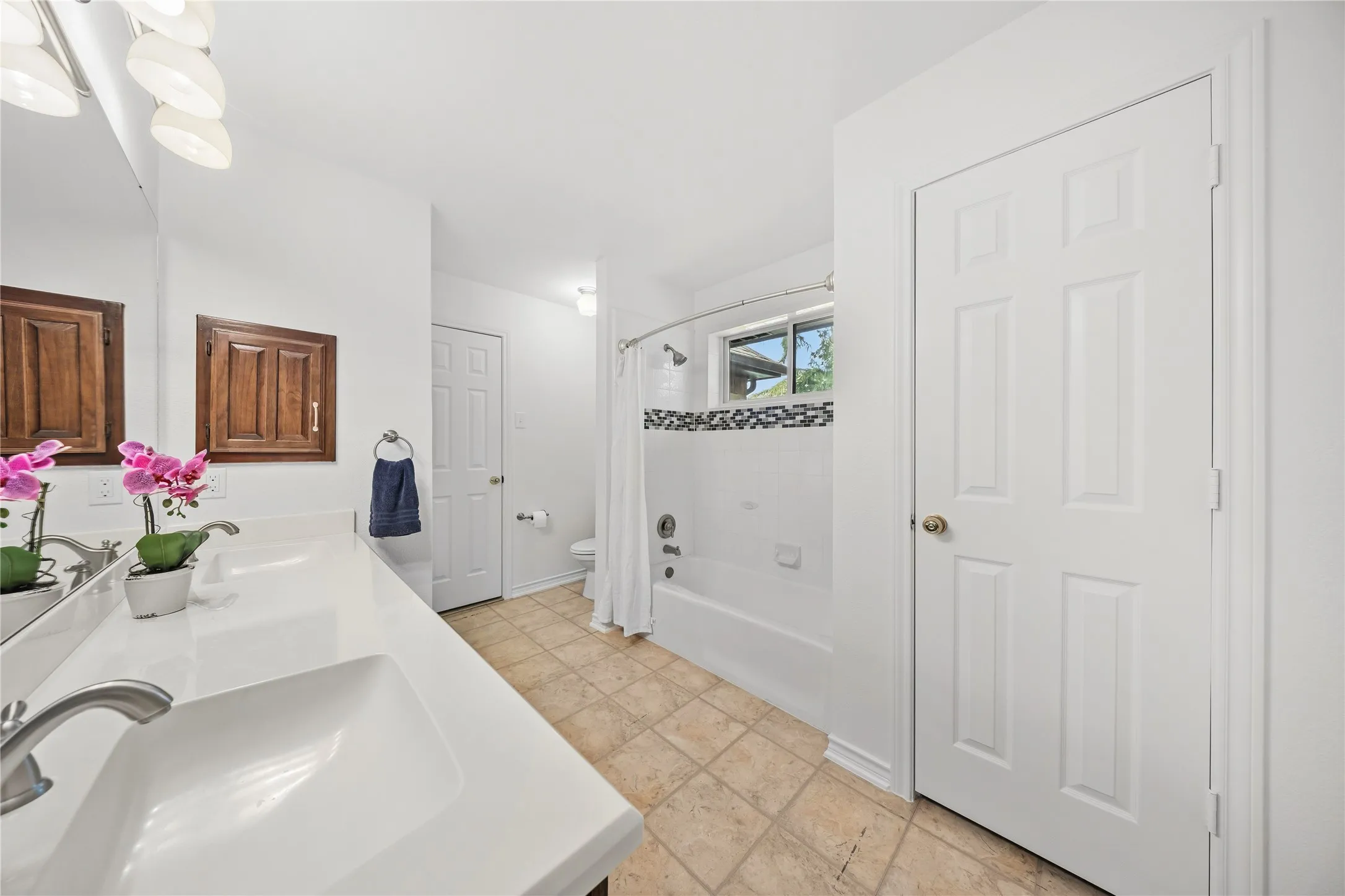 Single Family Residence For Sale in Dallas County , 177 Asher Court, Coppell, Texas 75019, 4 Bedroom, 3 Bathroom, 2 Garage spaces, 3,599 Sqft, built in 1991, mls#21397442, Real Estate Agent in Coppell, Homes For Sale in Dallas county, Homes For Sale in Coppell, Realtor in Coppell Texas, Real Estate Brokerage Independent Realty Texas, Luminita Cordes Realtor