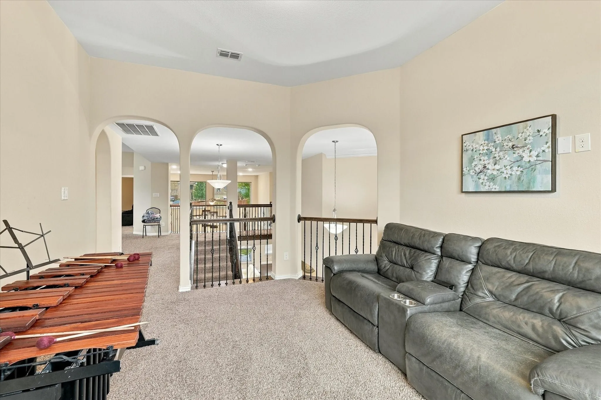 Single Family Residence For Sale in Denton County , 901 Hartford Court, Roanoke, Texas 76262, 4 Bedroom, 3 Bathroom, 2 Garage spaces, 4,075 Sqft, built in 2015, mls#21385687, Real Estate Agent in Roanoke, Homes For Sale in Denton county, Homes For Sale in Roanoke, Realtor in Roanoke Texas, Real Estate Brokerage Independent Realty Texas, Luminita Cordes Realtor