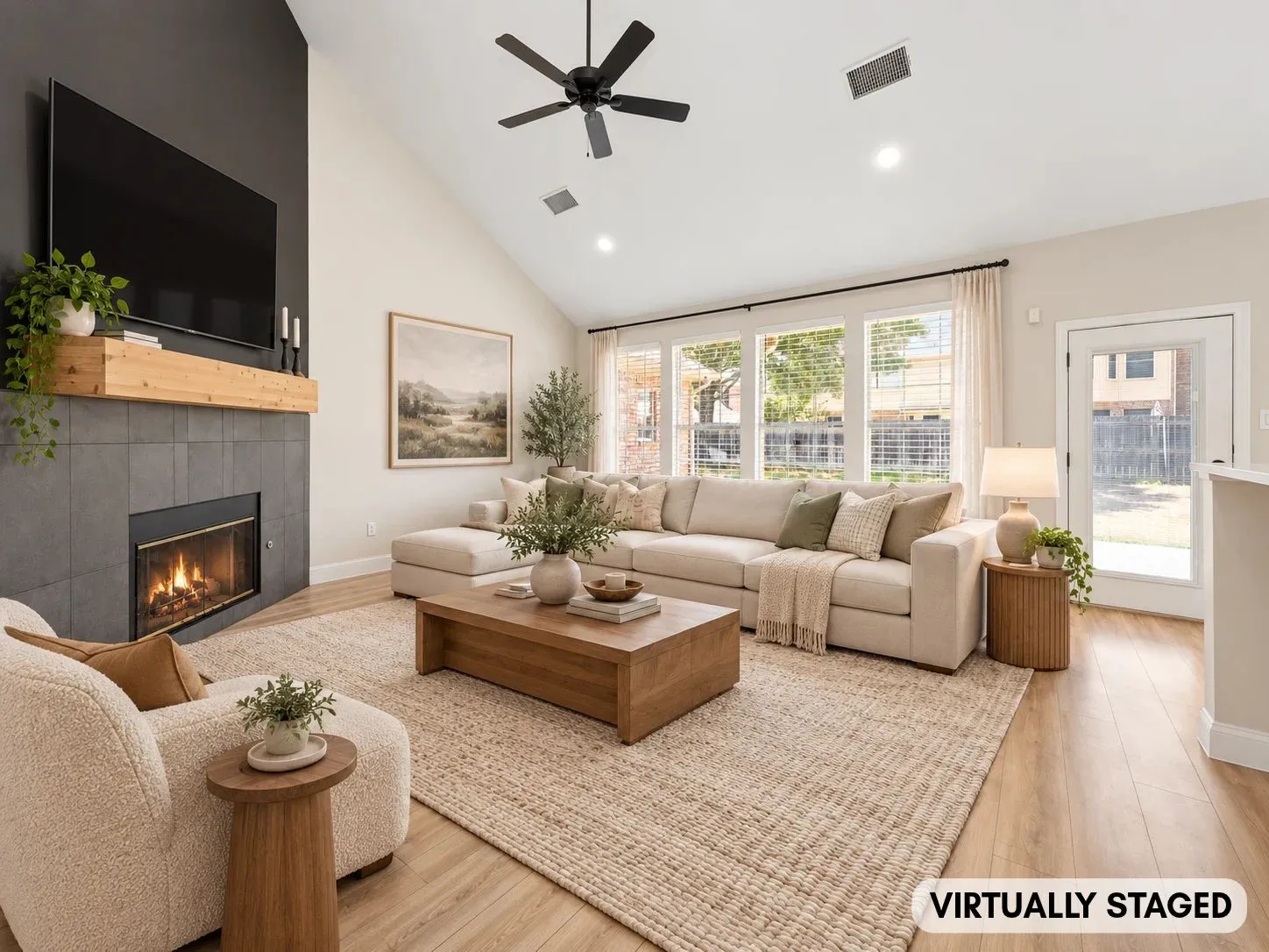 Single Family Residence For Sale in Tarrant County , 6606 Carriage Drive, Colleyville, Texas 76034, 5 Bedroom, 4 Bathroom, 2 Garage spaces, 3,683 Sqft, built in 1993, mls#21386356, Real Estate Agent in Colleyville, Homes For Sale in Tarrant county, Homes For Sale in Colleyville, Realtor in Colleyville Texas, Real Estate Brokerage Independent Realty Texas, Luminita Cordes Realtor