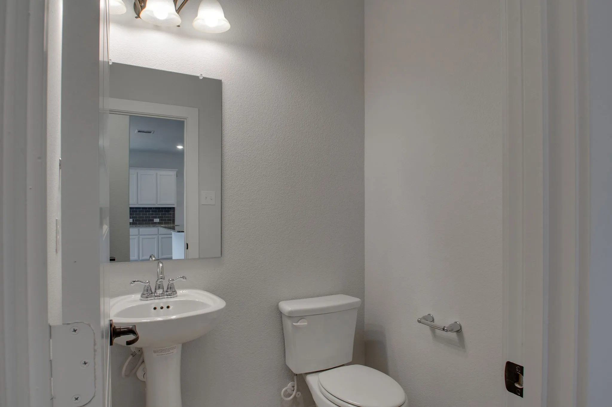 Single Family Residence For Rent in Tarrant County , 7612 Spring Drive, Watauga, Texas 76148, 4 Bedroom, 3 Bathroom, 2 Garage spaces, 2,698 Sqft, built in 2018, mls#21397458, Real Estate Agent in Watauga, Homes For Rent in Tarrant county, Homes For Rent in Watauga, Realtor in Watauga Texas, Real Estate Brokerage Independent Realty Texas, Luminita Cordes Realtor