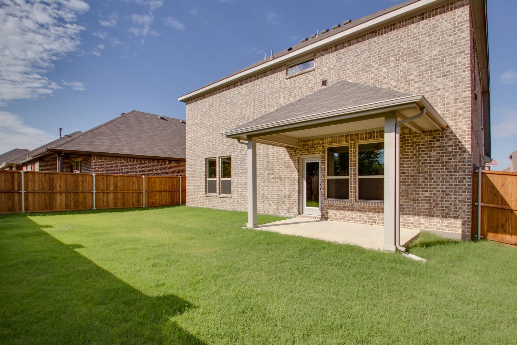 Single Family Residence For Rent in Tarrant County , 7612 Spring Drive, Watauga, Texas 76148, 4 Bedroom, 3 Bathroom, 2 Garage spaces, 2,698 Sqft, built in 2018, mls#21397458, Real Estate Agent in Watauga, Homes For Rent in Tarrant county, Homes For Rent in Watauga, Realtor in Watauga Texas, Real Estate Brokerage Independent Realty Texas, Luminita Cordes Realtor