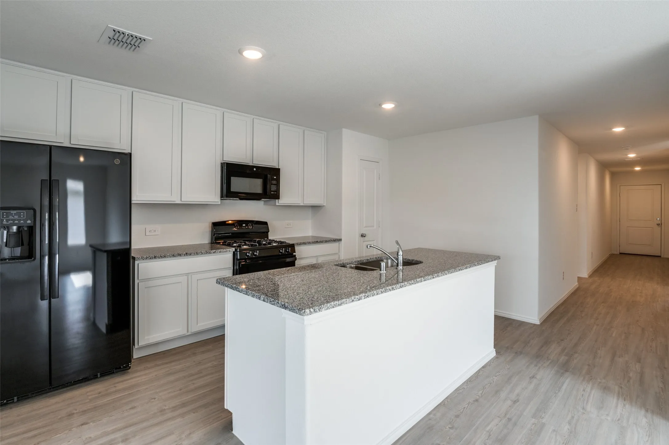 Single Family Residence For Rent in Collin County , 1708 Sims Street, Mc Kinney, Texas 75071, 4 Bedroom, 2 Bathroom, 2 Garage spaces, 1,667 Sqft, built in 2024, mls#21397459, Real Estate Agent in Mc Kinney, Homes For Rent in Collin county, Homes For Rent in Mc Kinney, Realtor in Mc Kinney Texas, Real Estate Brokerage Independent Realty Texas, Luminita Cordes Realtor