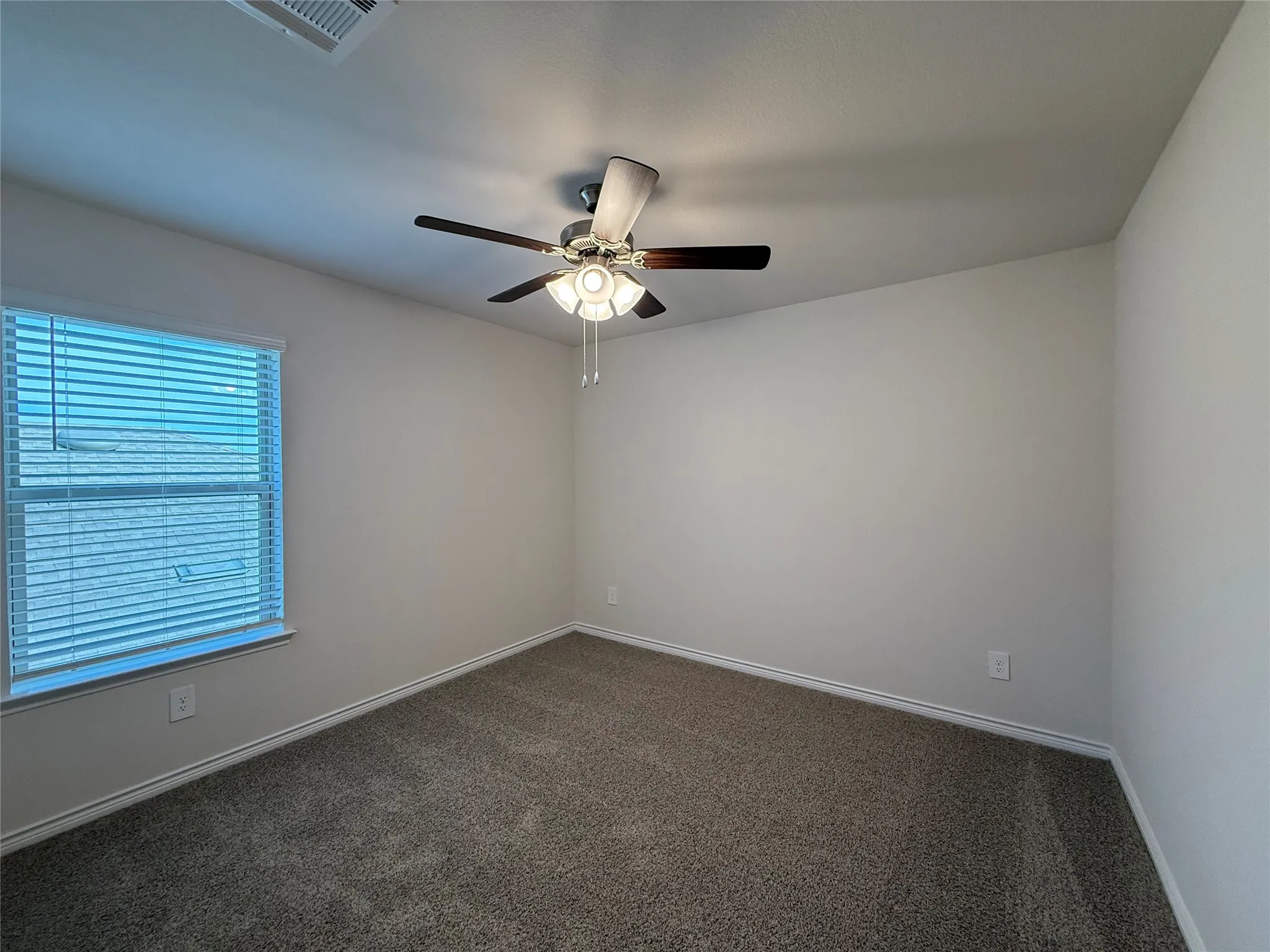 Single Family Residence For Rent in Collin County , 2033 Crockett Way, Anna, Texas 75409, 4 Bedroom, 3 Bathroom, 2 Garage spaces, 2,418 Sqft, built in 2026, mls#21397002, Real Estate Agent in Anna, Homes For Rent in Collin county, Homes For Rent in Anna, Realtor in Anna Texas, Real Estate Brokerage Independent Realty Texas, Luminita Cordes Realtor
