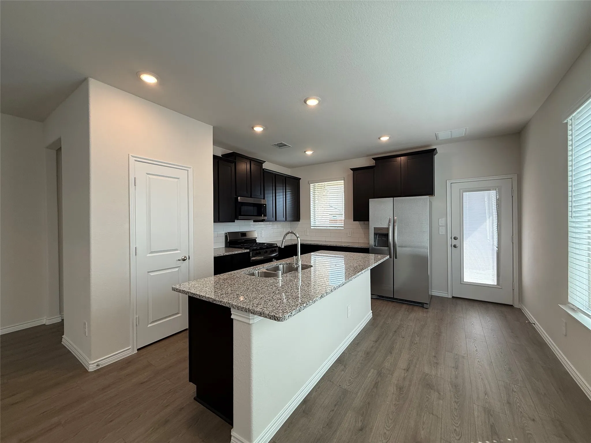 Single Family Residence For Rent in Collin County , 2033 Crockett Way, Anna, Texas 75409, 4 Bedroom, 3 Bathroom, 2 Garage spaces, 2,418 Sqft, built in 2026, mls#21397002, Real Estate Agent in Anna, Homes For Rent in Collin county, Homes For Rent in Anna, Realtor in Anna Texas, Real Estate Brokerage Independent Realty Texas, Luminita Cordes Realtor