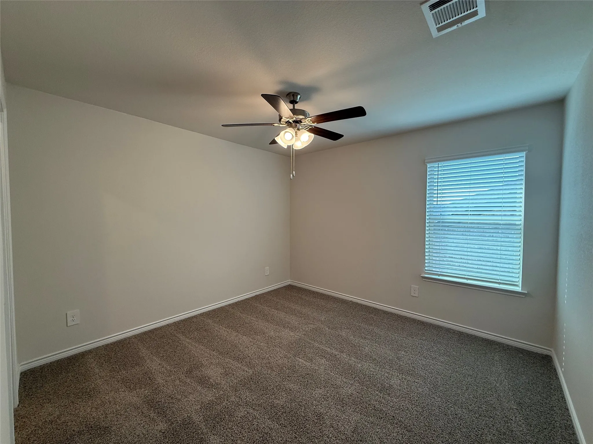 Single Family Residence For Rent in Collin County , 2033 Crockett Way, Anna, Texas 75409, 4 Bedroom, 3 Bathroom, 2 Garage spaces, 2,418 Sqft, built in 2026, mls#21397002, Real Estate Agent in Anna, Homes For Rent in Collin county, Homes For Rent in Anna, Realtor in Anna Texas, Real Estate Brokerage Independent Realty Texas, Luminita Cordes Realtor