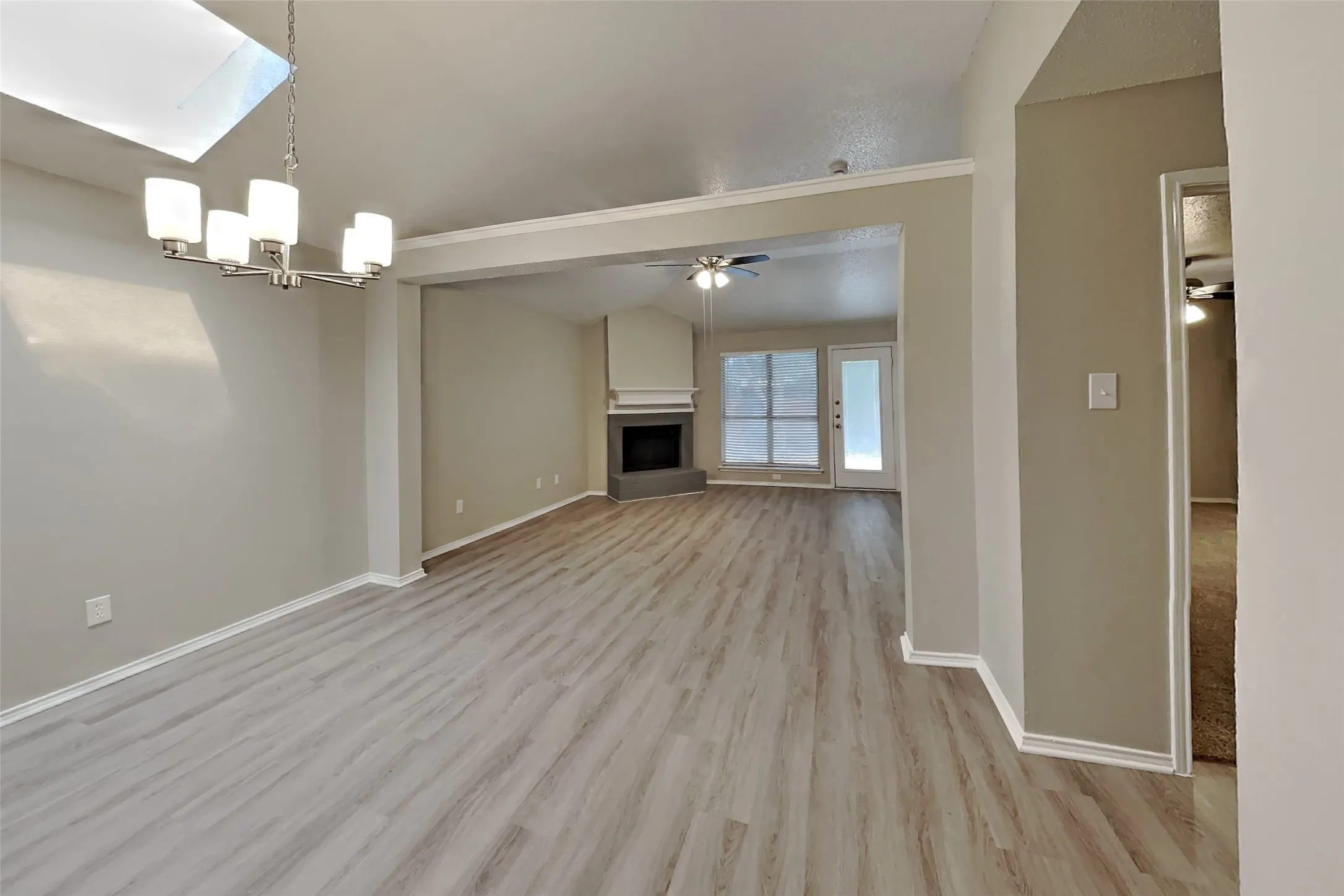 Single Family Residence For Rent in Tarrant County , 5615 Alicante Drive, Arlington, Texas 76017, 3 Bedroom, 2 Bathroom, 2 Garage spaces, 1,484 Sqft, built in 1998, mls#21397468, Real Estate Agent in Arlington, Homes For Rent in Tarrant county, Homes For Rent in Arlington, Realtor in Arlington Texas, Real Estate Brokerage Independent Realty Texas, Luminita Cordes Realtor
