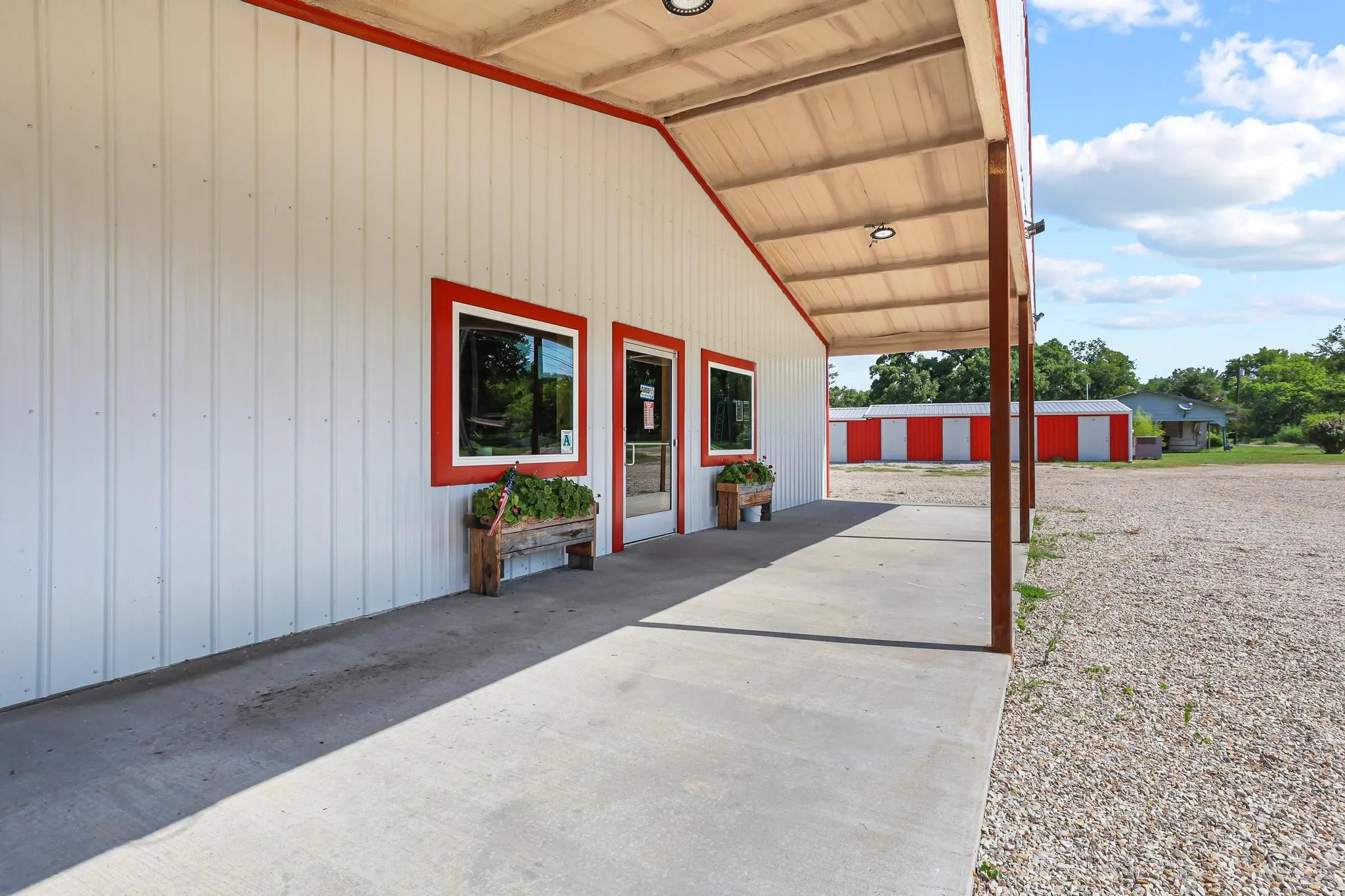 Improved Land For Sale in Lamar County , 453A Depot, Deport, Texas 75435, 0, 0, Garage spaces, 0 Sqft, built in 0, mls#21397440, Real Estate Agent in Deport, Homes For Sale in Lamar county, Homes For Sale in Deport, Realtor in Deport Texas, Real Estate Brokerage Independent Realty Texas, Luminita Cordes Realtor