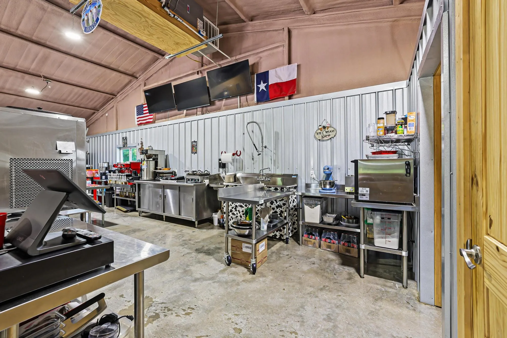 Improved Land For Sale in Lamar County , 453A Depot, Deport, Texas 75435, 0, 0, Garage spaces, 0 Sqft, built in 0, mls#21397440, Real Estate Agent in Deport, Homes For Sale in Lamar county, Homes For Sale in Deport, Realtor in Deport Texas, Real Estate Brokerage Independent Realty Texas, Luminita Cordes Realtor