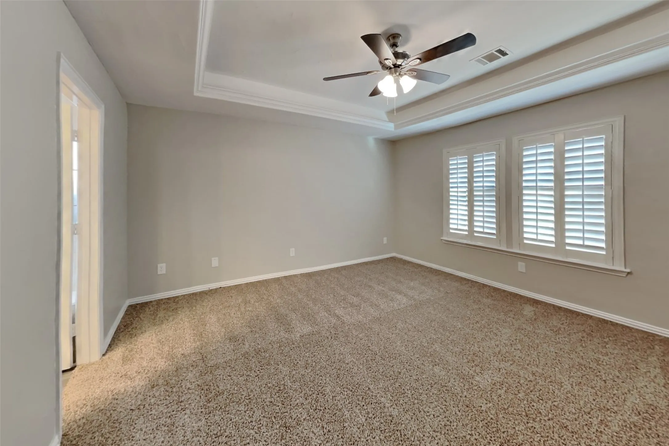 Single Family Residence For Rent in Tarrant County , 4945 Wild Oats Drive, Fort Worth, Texas 76179, 3 Bedroom, 2 Bathroom, 2 Garage spaces, 1,546 Sqft, built in 2010, mls#21397493, Real Estate Agent in Fort Worth, Homes For Rent in Tarrant county, Homes For Rent in Fort Worth, Realtor in Fort Worth Texas, Real Estate Brokerage Independent Realty Texas, Luminita Cordes Realtor