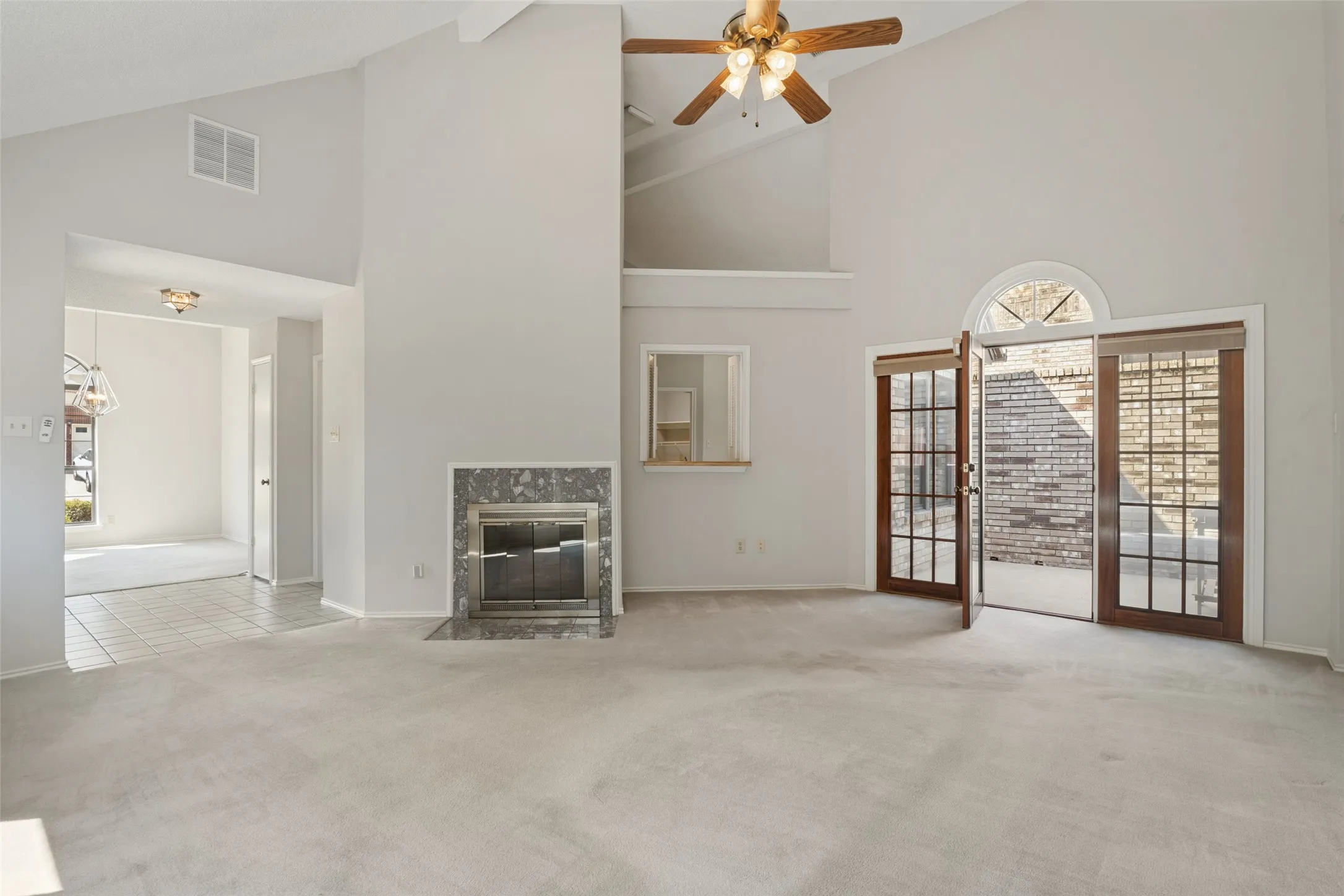 Single Family Residence For Sale in Collin County , 3801 Suffolk Lane, Plano, Texas 75023, 3 Bedroom, 2 Bathroom, 2 Garage spaces, 1,604 Sqft, built in 1988, mls#21397508, Real Estate Agent in Plano, Homes For Sale in Collin county, Homes For Sale in Plano, Realtor in Plano Texas, Real Estate Brokerage Independent Realty Texas, Luminita Cordes Realtor