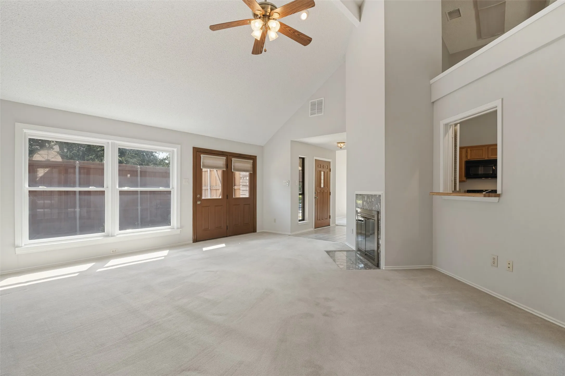 Single Family Residence For Sale in Collin County , 3801 Suffolk Lane, Plano, Texas 75023, 3 Bedroom, 2 Bathroom, 2 Garage spaces, 1,604 Sqft, built in 1988, mls#21397508, Real Estate Agent in Plano, Homes For Sale in Collin county, Homes For Sale in Plano, Realtor in Plano Texas, Real Estate Brokerage Independent Realty Texas, Luminita Cordes Realtor