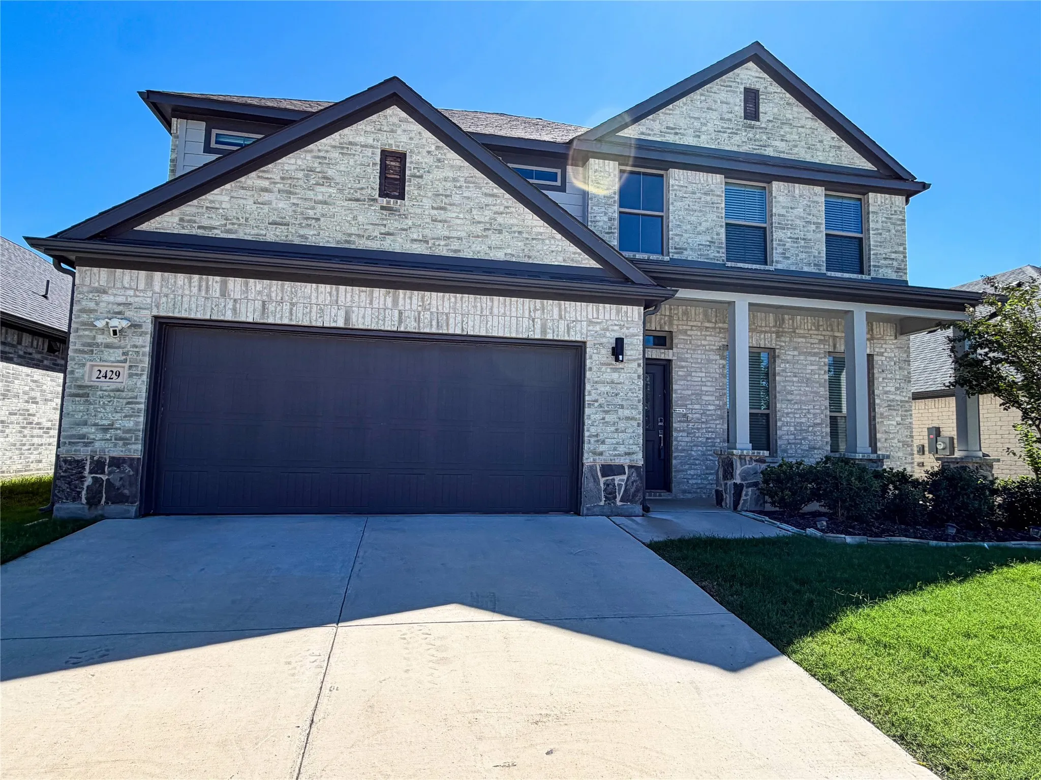 Single Family Residence For Sale in Tarrant County , 2429 Linto Street, Fort Worth, Texas 76179, 5 Bedroom, 4 Bathroom, 2 Garage spaces, 3,698 Sqft, built in 2023, mls#21397374, Real Estate Agent in Fort Worth, Homes For Sale in Tarrant county, Homes For Sale in Fort Worth, Realtor in Fort Worth Texas, Real Estate Brokerage Independent Realty Texas, Luminita Cordes Realtor