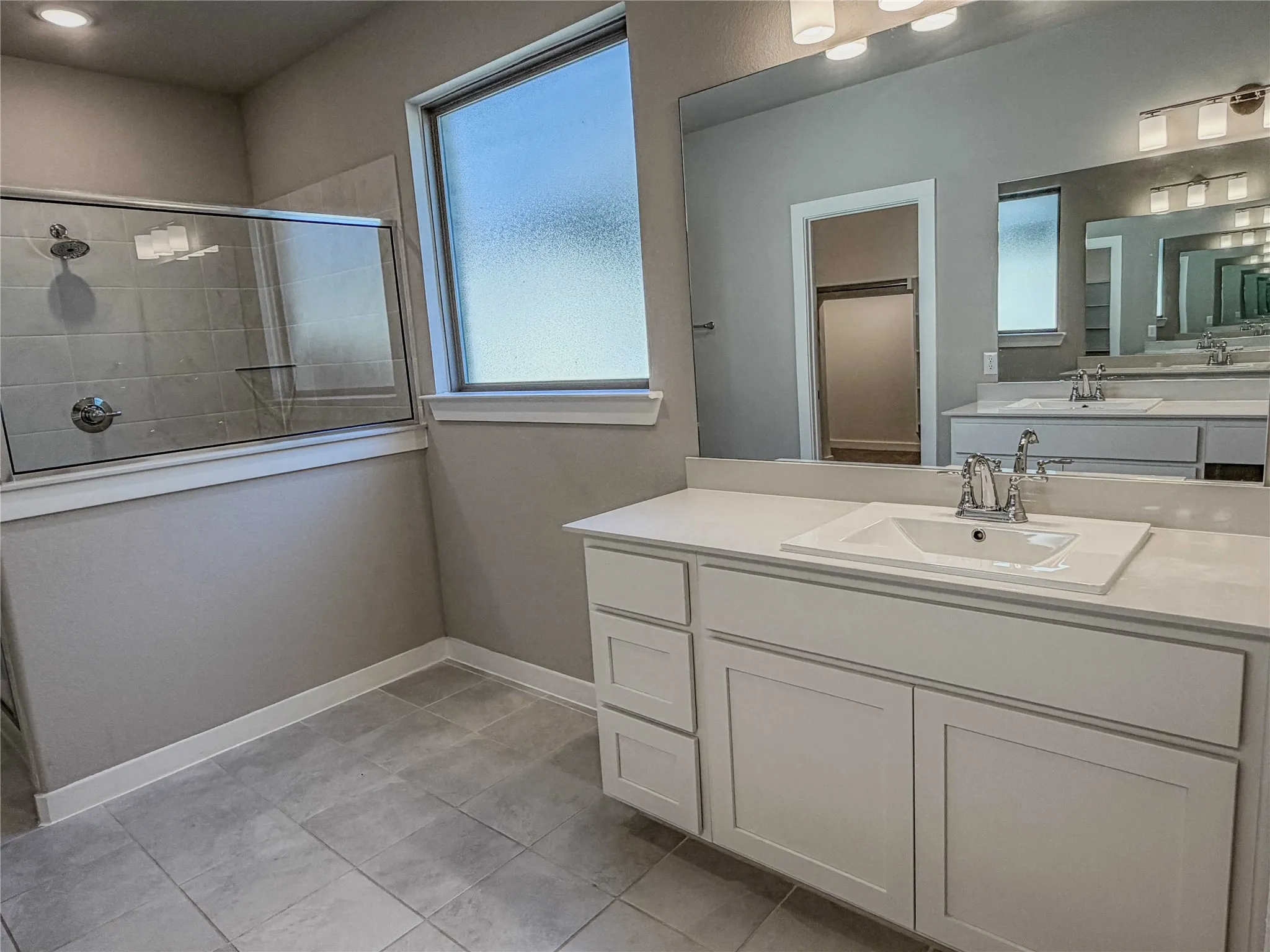 Single Family Residence For Sale in Tarrant County , 2429 Linto Street, Fort Worth, Texas 76179, 5 Bedroom, 4 Bathroom, 2 Garage spaces, 3,698 Sqft, built in 2023, mls#21397374, Real Estate Agent in Fort Worth, Homes For Sale in Tarrant county, Homes For Sale in Fort Worth, Realtor in Fort Worth Texas, Real Estate Brokerage Independent Realty Texas, Luminita Cordes Realtor