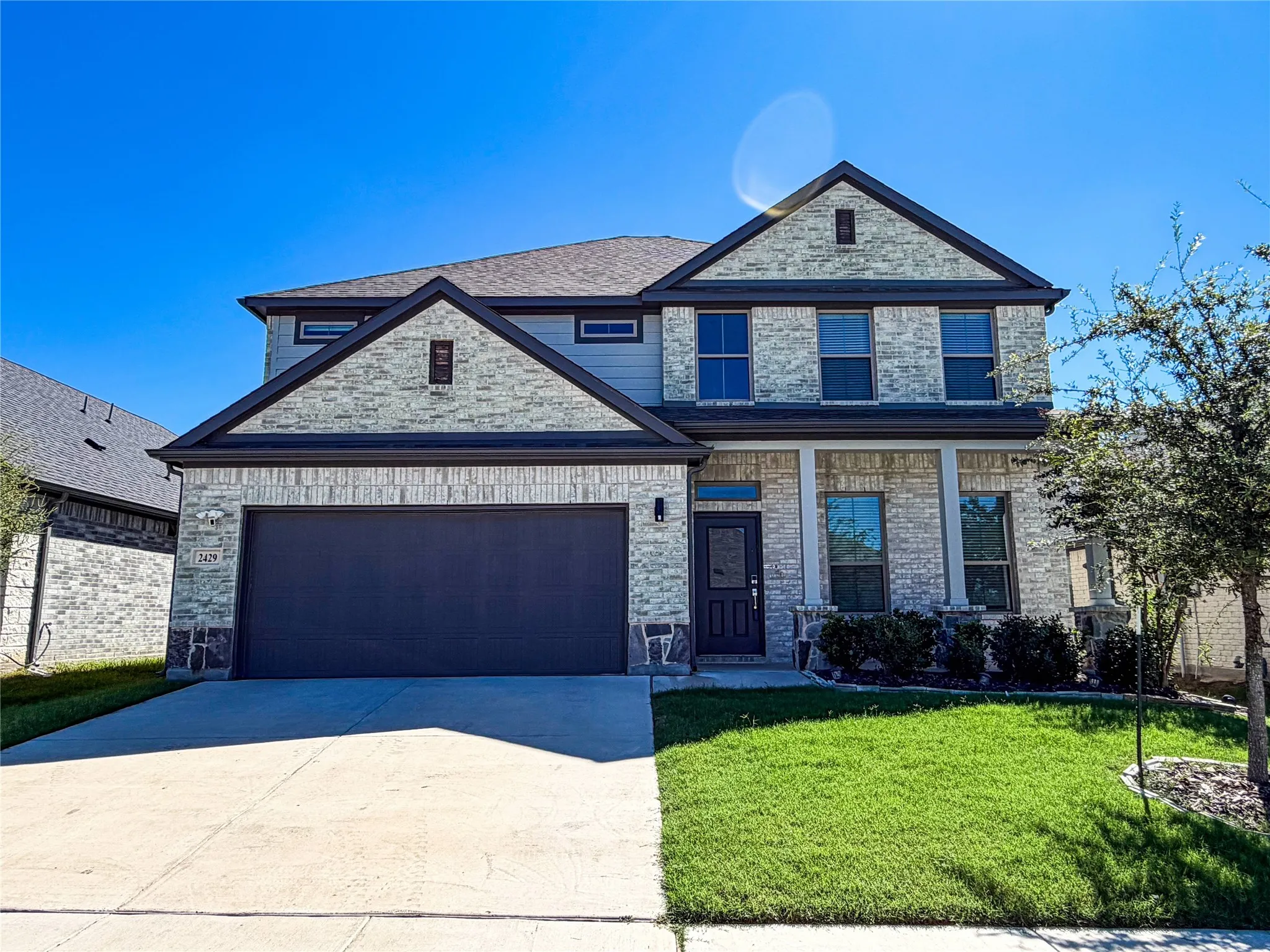 Single Family Residence For Sale in Tarrant County , 2429 Linto Street, Fort Worth, Texas 76179, 5 Bedroom, 4 Bathroom, 2 Garage spaces, 3,698 Sqft, built in 2023, mls#21397374, Real Estate Agent in Fort Worth, Homes For Sale in Tarrant county, Homes For Sale in Fort Worth, Realtor in Fort Worth Texas, Real Estate Brokerage Independent Realty Texas, Luminita Cordes Realtor