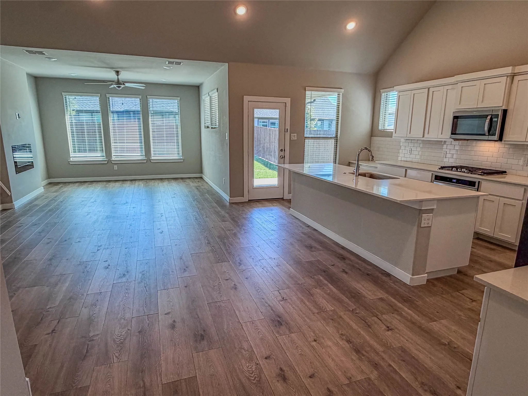 Single Family Residence For Sale in Tarrant County , 2429 Linto Street, Fort Worth, Texas 76179, 5 Bedroom, 4 Bathroom, 2 Garage spaces, 3,698 Sqft, built in 2023, mls#21397374, Real Estate Agent in Fort Worth, Homes For Sale in Tarrant county, Homes For Sale in Fort Worth, Realtor in Fort Worth Texas, Real Estate Brokerage Independent Realty Texas, Luminita Cordes Realtor