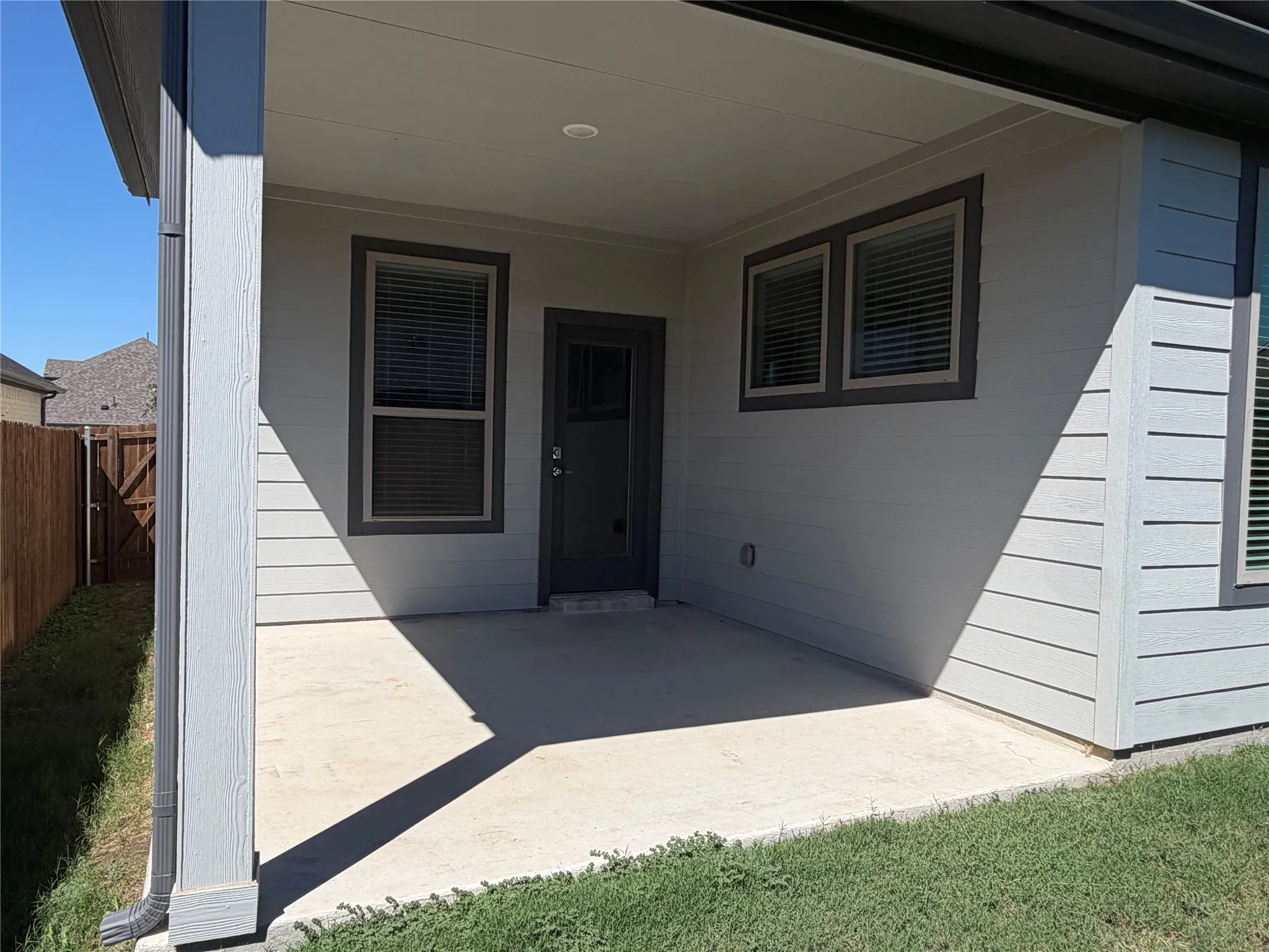 Single Family Residence For Sale in Tarrant County , 2429 Linto Street, Fort Worth, Texas 76179, 5 Bedroom, 4 Bathroom, 2 Garage spaces, 3,698 Sqft, built in 2023, mls#21397374, Real Estate Agent in Fort Worth, Homes For Sale in Tarrant county, Homes For Sale in Fort Worth, Realtor in Fort Worth Texas, Real Estate Brokerage Independent Realty Texas, Luminita Cordes Realtor