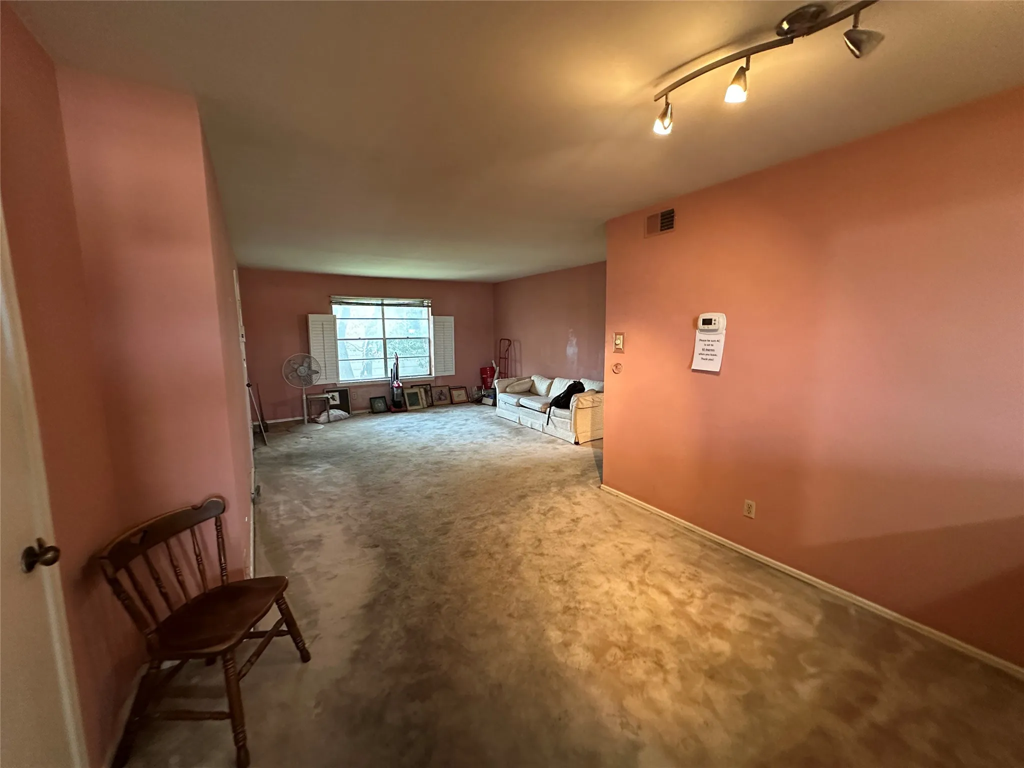 Condominium For Sale in Dallas County , 7939 Royal Lane 225, Dallas, Texas 75230, 2 Bedroom, 2 Bathroom, Garage spaces, 1,101 Sqft, built in 1964, mls#21396483, Real Estate Agent in Dallas, Homes For Sale in Dallas county, Homes For Sale in Dallas, Realtor in Dallas Texas, Real Estate Brokerage Independent Realty Texas, Luminita Cordes Realtor