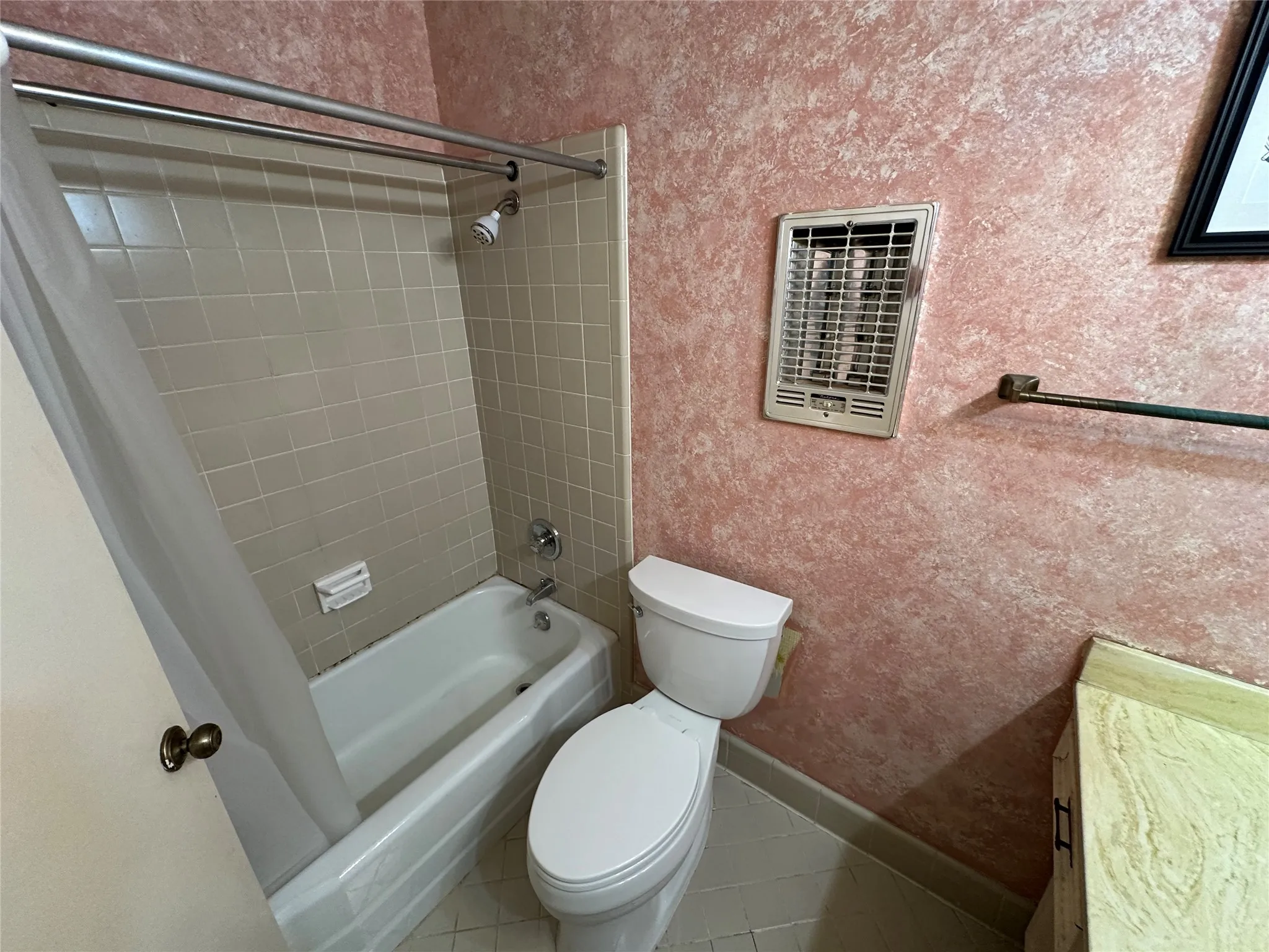 Condominium For Sale in Dallas County , 7939 Royal Lane 225, Dallas, Texas 75230, 2 Bedroom, 2 Bathroom, Garage spaces, 1,101 Sqft, built in 1964, mls#21396483, Real Estate Agent in Dallas, Homes For Sale in Dallas county, Homes For Sale in Dallas, Realtor in Dallas Texas, Real Estate Brokerage Independent Realty Texas, Luminita Cordes Realtor