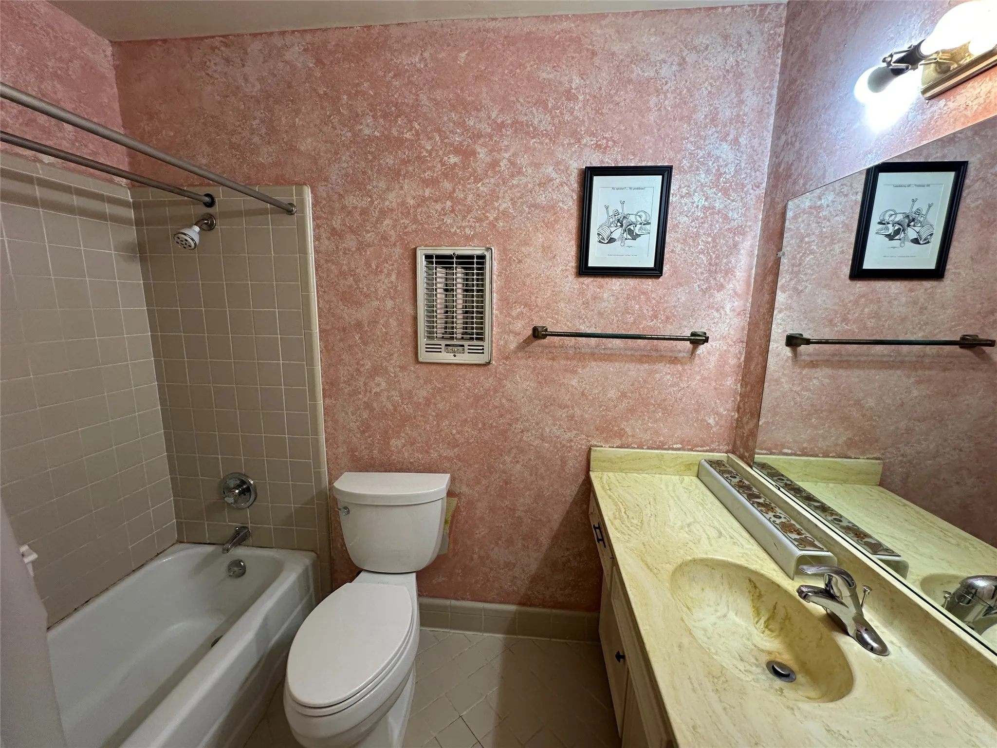 Condominium For Sale in Dallas County , 7939 Royal Lane 225, Dallas, Texas 75230, 2 Bedroom, 2 Bathroom, Garage spaces, 1,101 Sqft, built in 1964, mls#21396483, Real Estate Agent in Dallas, Homes For Sale in Dallas county, Homes For Sale in Dallas, Realtor in Dallas Texas, Real Estate Brokerage Independent Realty Texas, Luminita Cordes Realtor