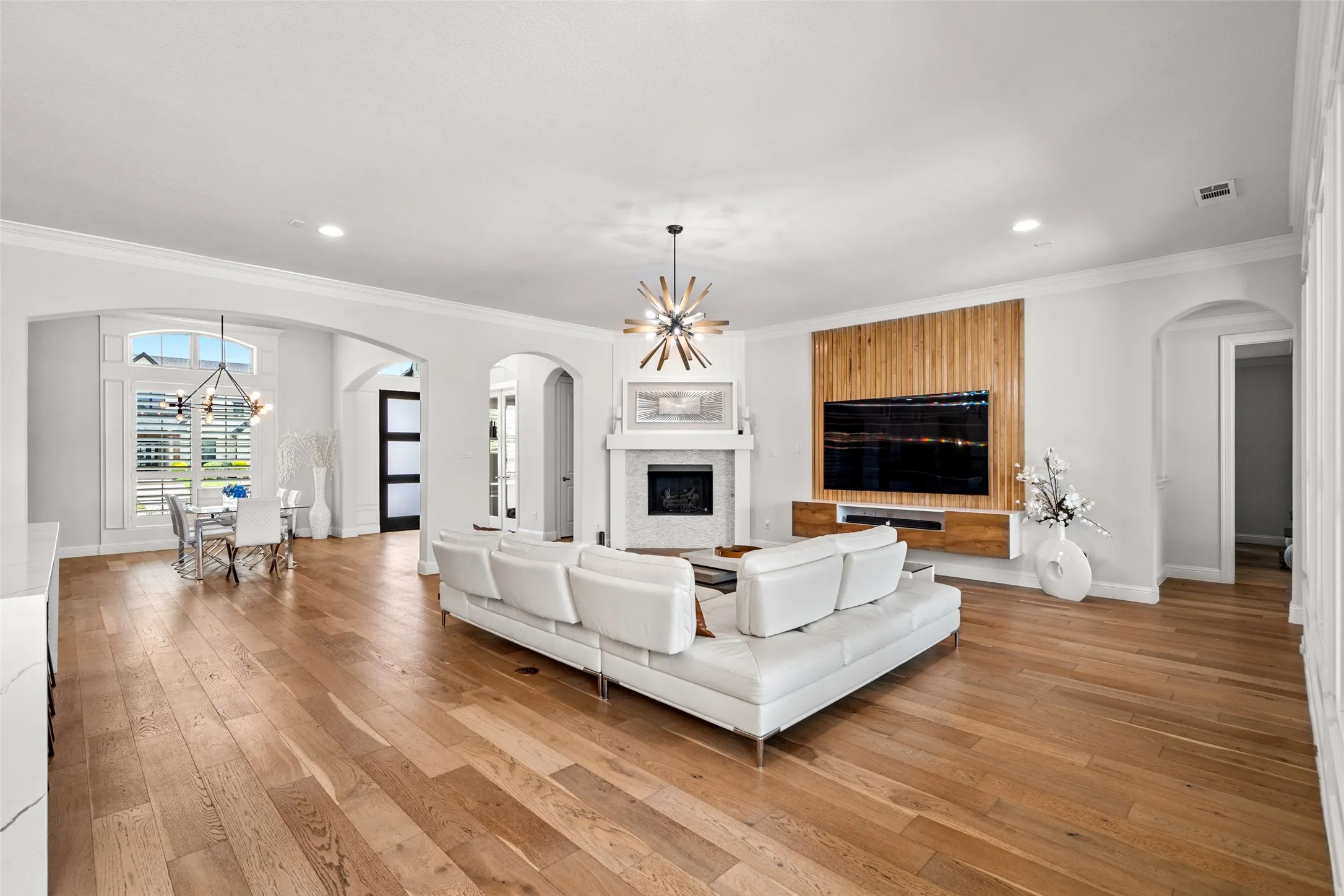 Single Family Residence For Rent in Collin County , 601 Sunbury Lane, Prosper, Texas 75078, 5 Bedroom, 3 Bathroom, 3 Garage spaces, 3,342 Sqft, built in 2018, mls#21397511, Real Estate Agent in Prosper, Homes For Rent in Collin county, Homes For Rent in Prosper, Realtor in Prosper Texas, Real Estate Brokerage Independent Realty Texas, Luminita Cordes Realtor