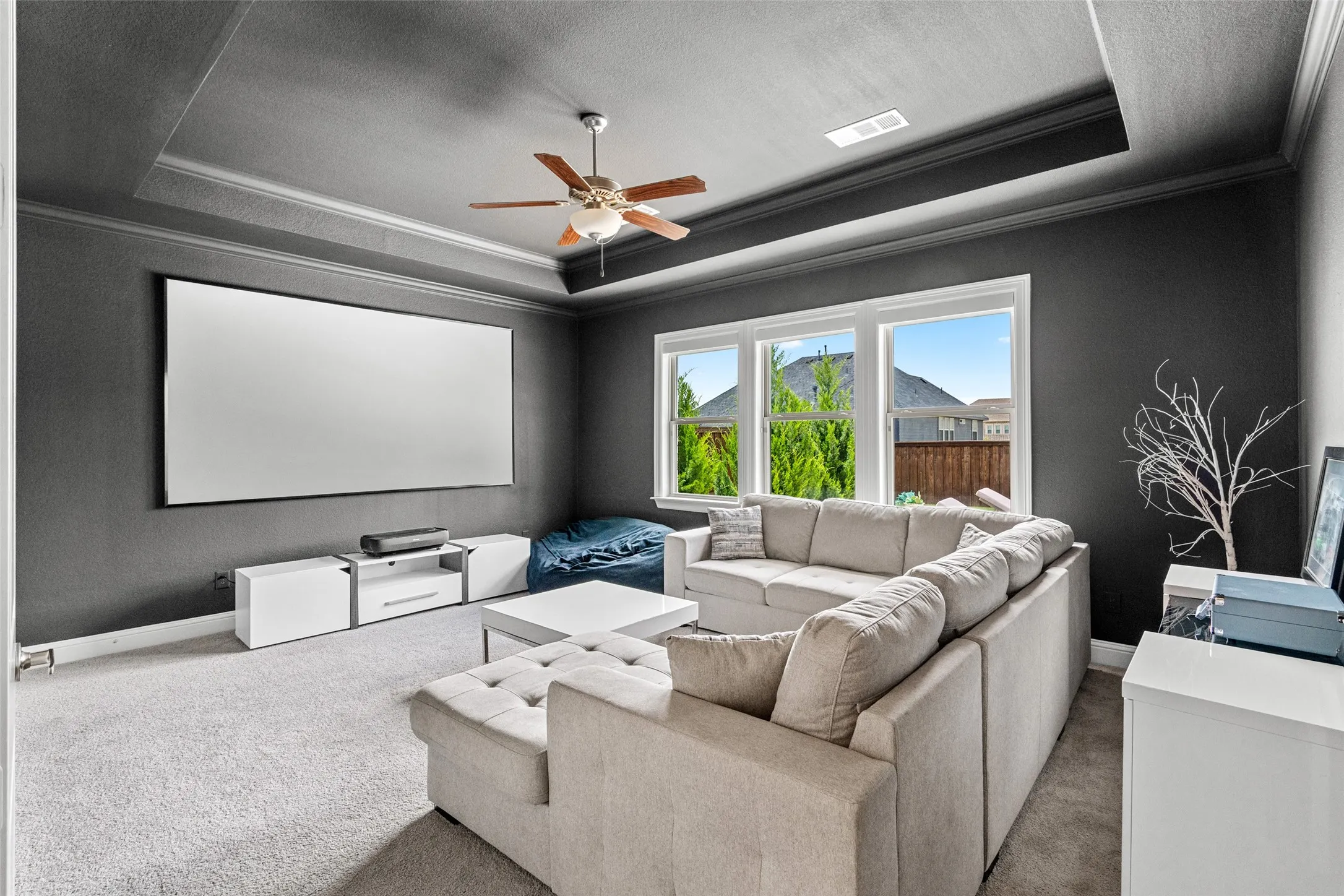 Single Family Residence For Rent in Collin County , 601 Sunbury Lane, Prosper, Texas 75078, 5 Bedroom, 3 Bathroom, 3 Garage spaces, 3,342 Sqft, built in 2018, mls#21397511, Real Estate Agent in Prosper, Homes For Rent in Collin county, Homes For Rent in Prosper, Realtor in Prosper Texas, Real Estate Brokerage Independent Realty Texas, Luminita Cordes Realtor