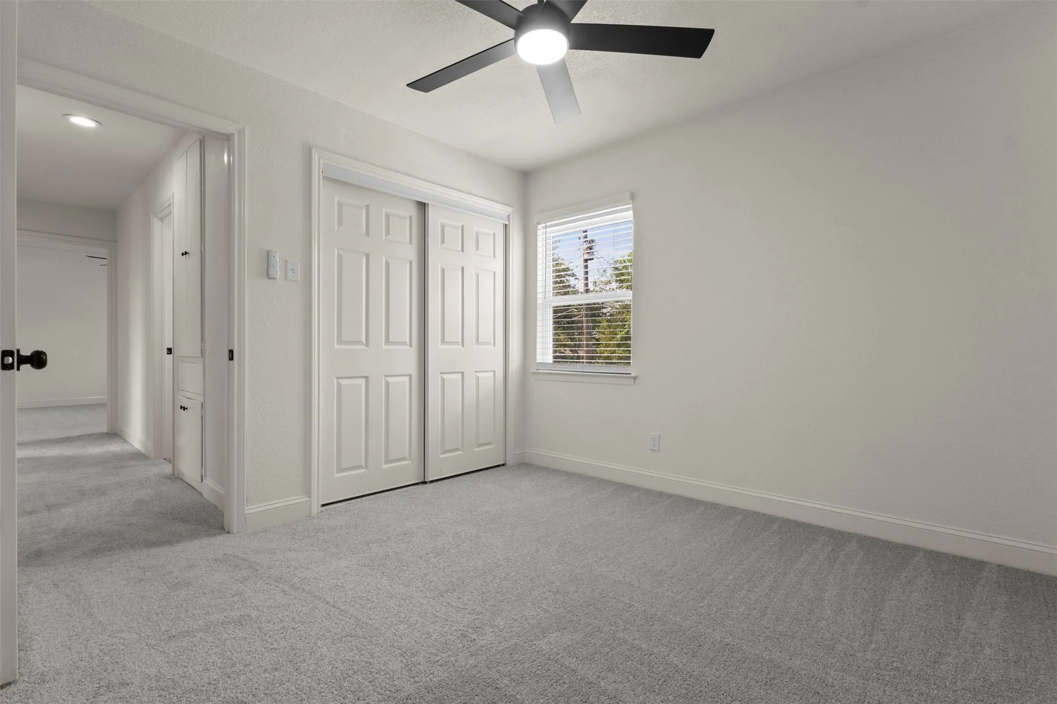 Single Family Residence For Sale in Dallas County , 2833 Cibola Drive, Irving, Texas 75062, 4 Bedroom, 3 Bathroom, 2 Garage spaces, 1,850 Sqft, built in 1968, mls#21396371, Real Estate Agent in Irving, Homes For Sale in Dallas county, Homes For Sale in Irving, Realtor in Irving Texas, Real Estate Brokerage Independent Realty Texas, Luminita Cordes Realtor