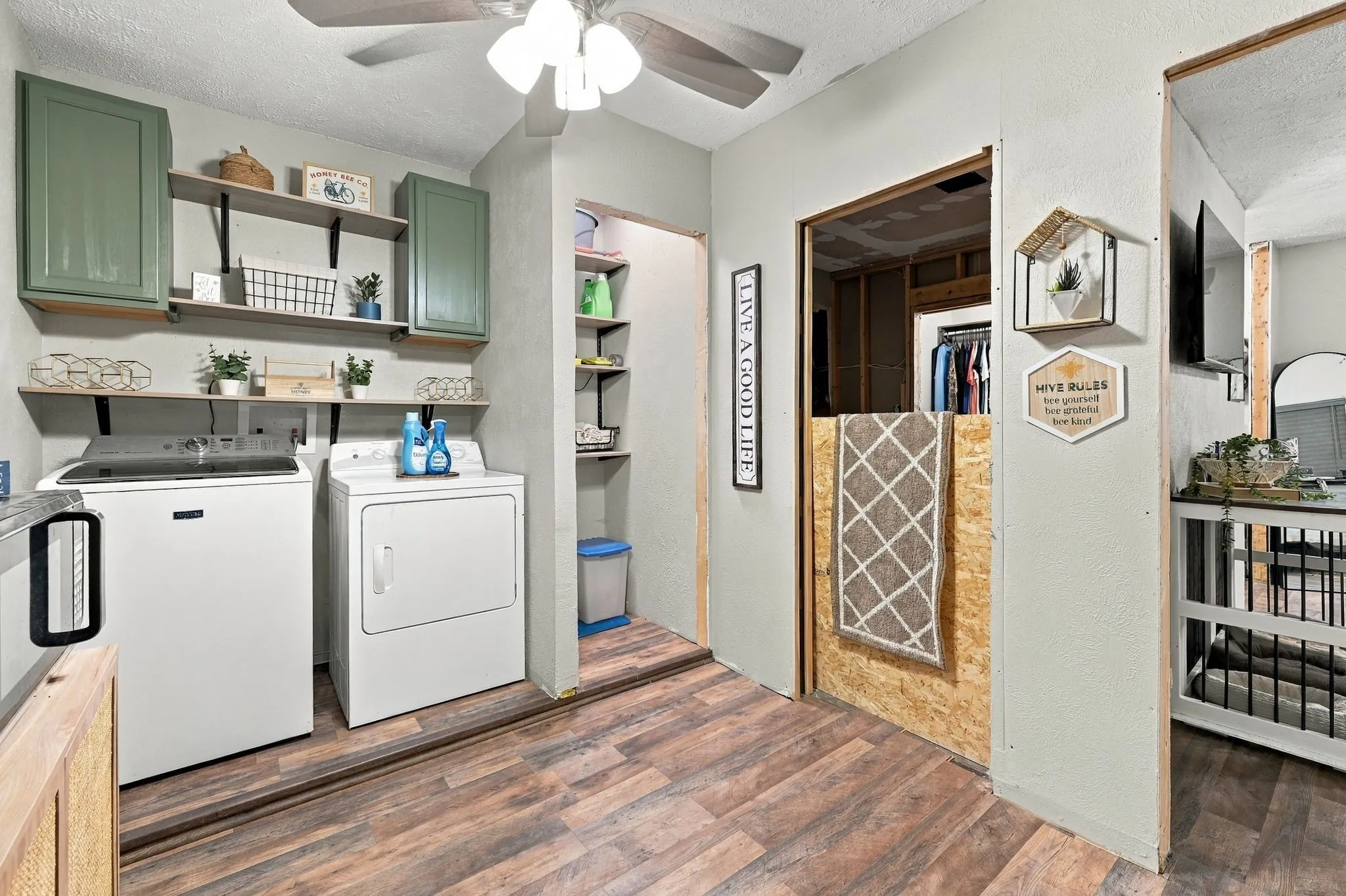 Single Family Residence For Sale in Hill County , 102 Creek Drive, Whitney, Texas 76692, 4 Bedroom, 1 Bathroom, Garage spaces, 1,523 Sqft, built in 0, mls#21395205, Real Estate Agent in Whitney, Homes For Sale in Hill county, Homes For Sale in Whitney, Realtor in Whitney Texas, Real Estate Brokerage Independent Realty Texas, Luminita Cordes Realtor