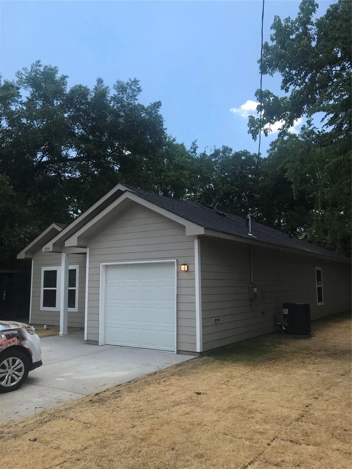 Single Family Residence For Rent in Hunt County , 1719 Park Street, Commerce, Texas 75428, 3 Bedroom, 2 Bathroom, 1 Garage spaces, 1,400 Sqft, built in 2020, mls#21397524, Real Estate Agent in Commerce, Homes For Rent in Hunt county, Homes For Rent in Commerce, Realtor in Commerce Texas, Real Estate Brokerage Independent Realty Texas, Luminita Cordes Realtor