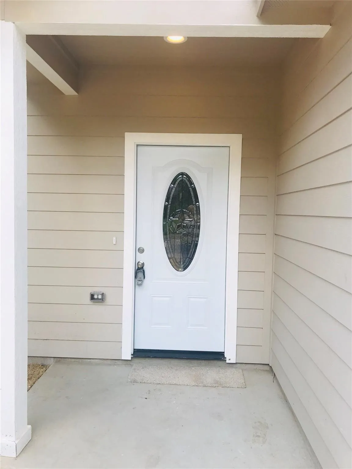 Single Family Residence For Rent in Hunt County , 1719 Park Street, Commerce, Texas 75428, 3 Bedroom, 2 Bathroom, 1 Garage spaces, 1,400 Sqft, built in 2020, mls#21397524, Real Estate Agent in Commerce, Homes For Rent in Hunt county, Homes For Rent in Commerce, Realtor in Commerce Texas, Real Estate Brokerage Independent Realty Texas, Luminita Cordes Realtor