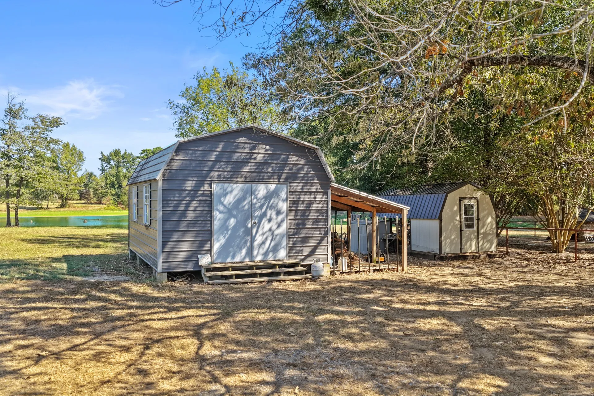 Farm For Sale in Camp County , 579 FM 1522, Pittsburg, Texas 75686, 4 Bedroom, 4 Bathroom, 2 Garage spaces, 2,849 Sqft, built in 1972, mls#21396295, Real Estate Agent in Pittsburg, Homes For Sale in Camp county, Homes For Sale in Pittsburg, Realtor in Pittsburg Texas, Real Estate Brokerage Independent Realty Texas, Luminita Cordes Realtor