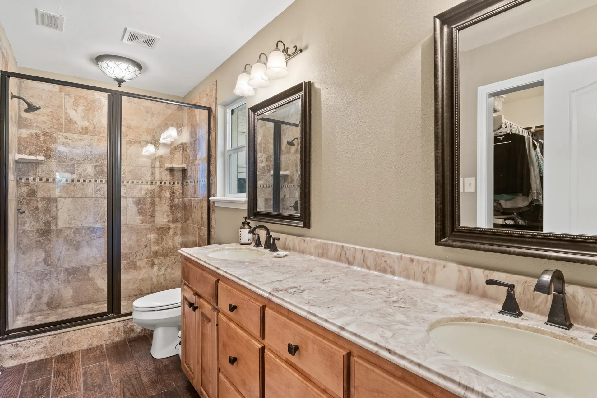 Farm For Sale in Camp County , 579 FM 1522, Pittsburg, Texas 75686, 4 Bedroom, 4 Bathroom, 2 Garage spaces, 2,849 Sqft, built in 1972, mls#21396295, Real Estate Agent in Pittsburg, Homes For Sale in Camp county, Homes For Sale in Pittsburg, Realtor in Pittsburg Texas, Real Estate Brokerage Independent Realty Texas, Luminita Cordes Realtor
