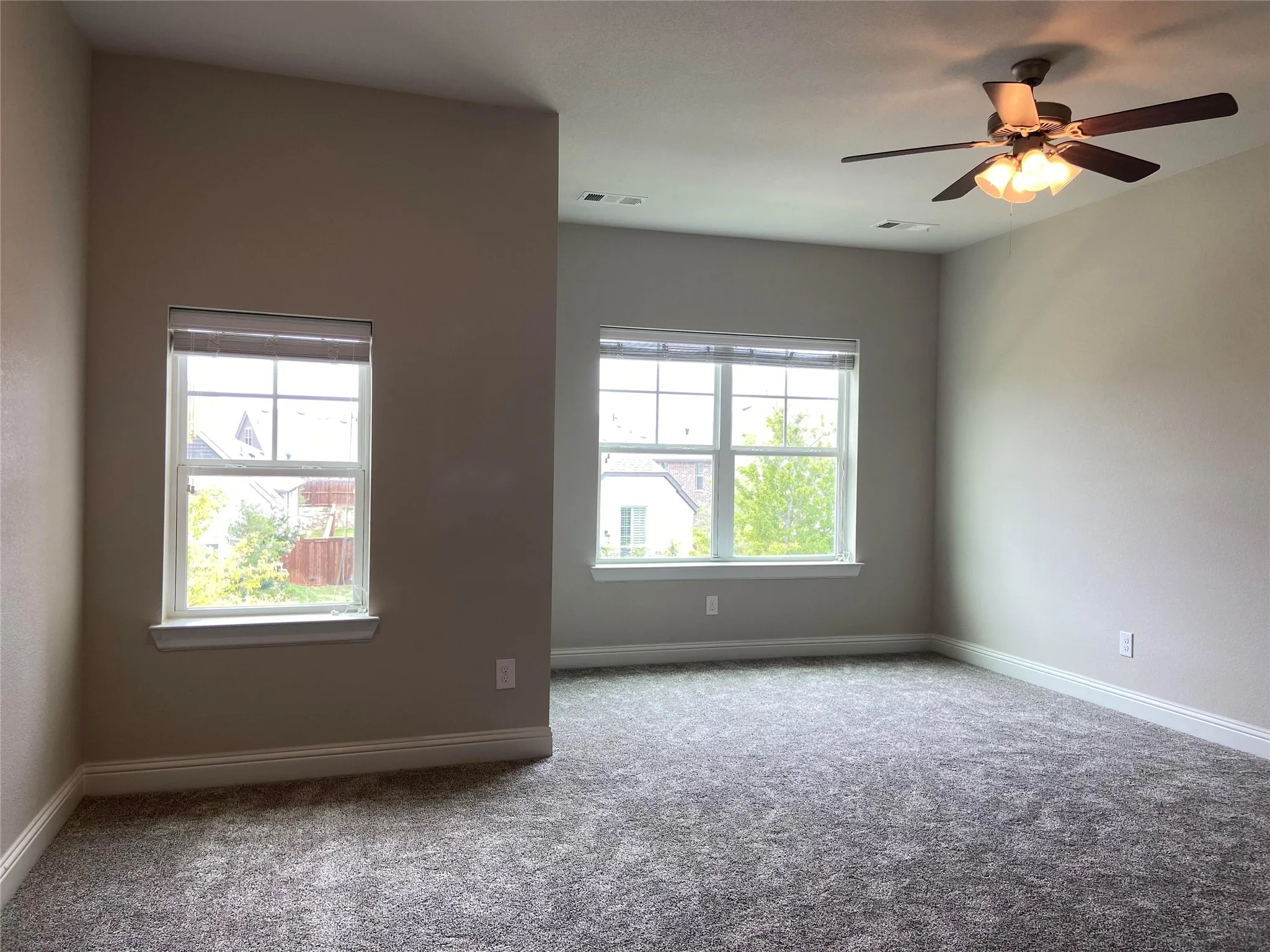 Single Family Residence For Rent in Parker County , 13629 Sweetwalk Place, Fort Worth, Texas 76008, 4 Bedroom, 3 Bathroom, 2 Garage spaces, 2,656 Sqft, built in 2018, mls#21397432, Real Estate Agent in Fort Worth, Homes For Rent in Parker county, Homes For Rent in Fort Worth, Realtor in Fort Worth Texas, Real Estate Brokerage Independent Realty Texas, Luminita Cordes Realtor