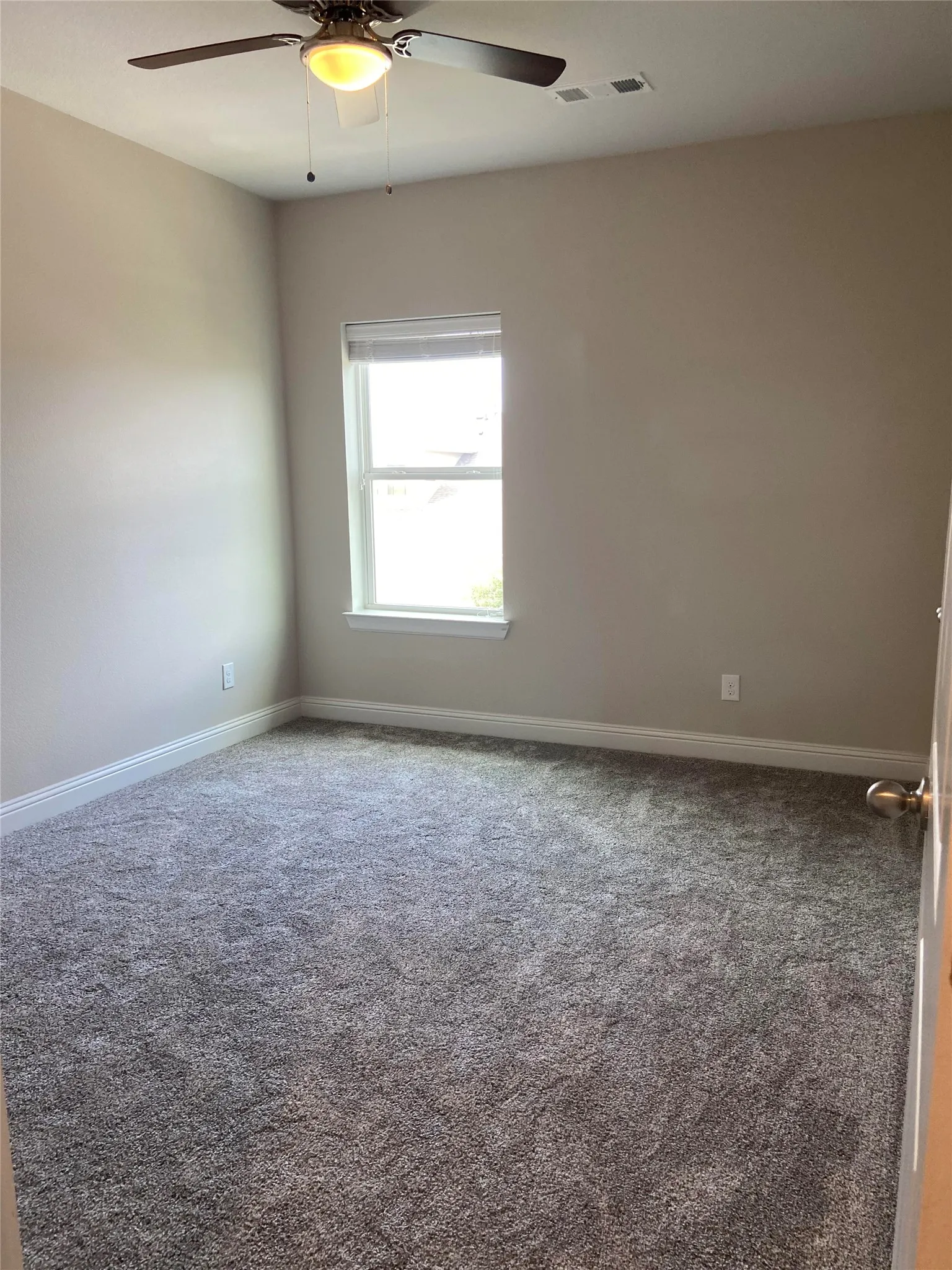 Single Family Residence For Rent in Parker County , 13629 Sweetwalk Place, Fort Worth, Texas 76008, 4 Bedroom, 3 Bathroom, 2 Garage spaces, 2,656 Sqft, built in 2018, mls#21397432, Real Estate Agent in Fort Worth, Homes For Rent in Parker county, Homes For Rent in Fort Worth, Realtor in Fort Worth Texas, Real Estate Brokerage Independent Realty Texas, Luminita Cordes Realtor