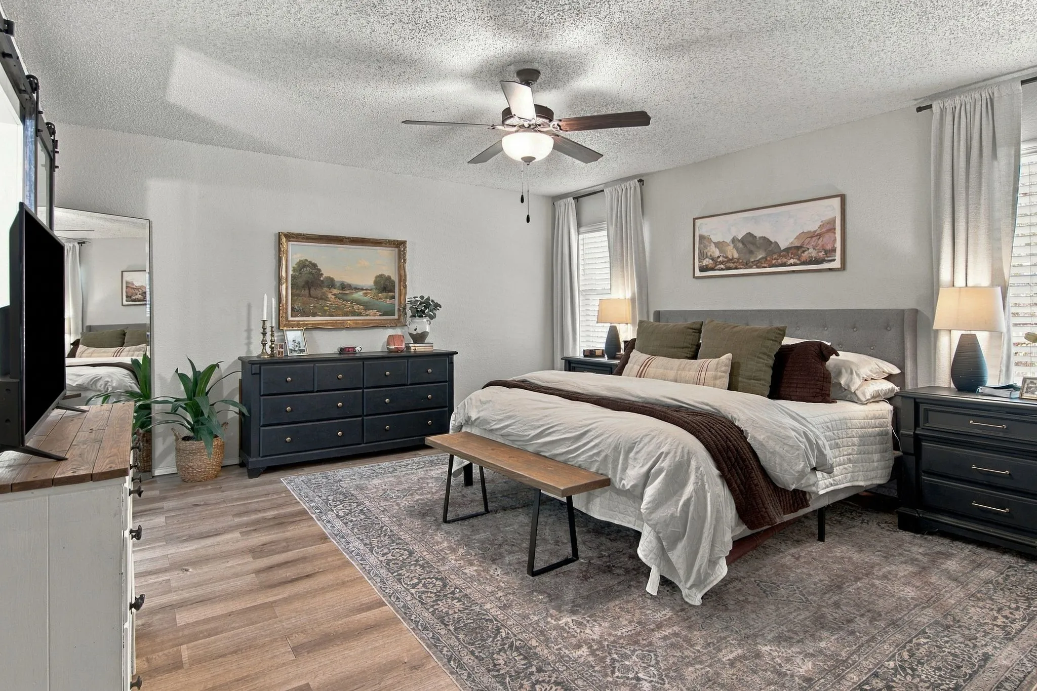 Single Family Residence For Sale in Tarrant County , 6832 Lyndale Drive, Watauga, Texas 76148, 3 Bedroom, 2 Bathroom, 2 Garage spaces, 1,807 Sqft, built in 1988, mls#21397541, Real Estate Agent in Watauga, Homes For Sale in Tarrant county, Homes For Sale in Watauga, Realtor in Watauga Texas, Real Estate Brokerage Independent Realty Texas, Luminita Cordes Realtor