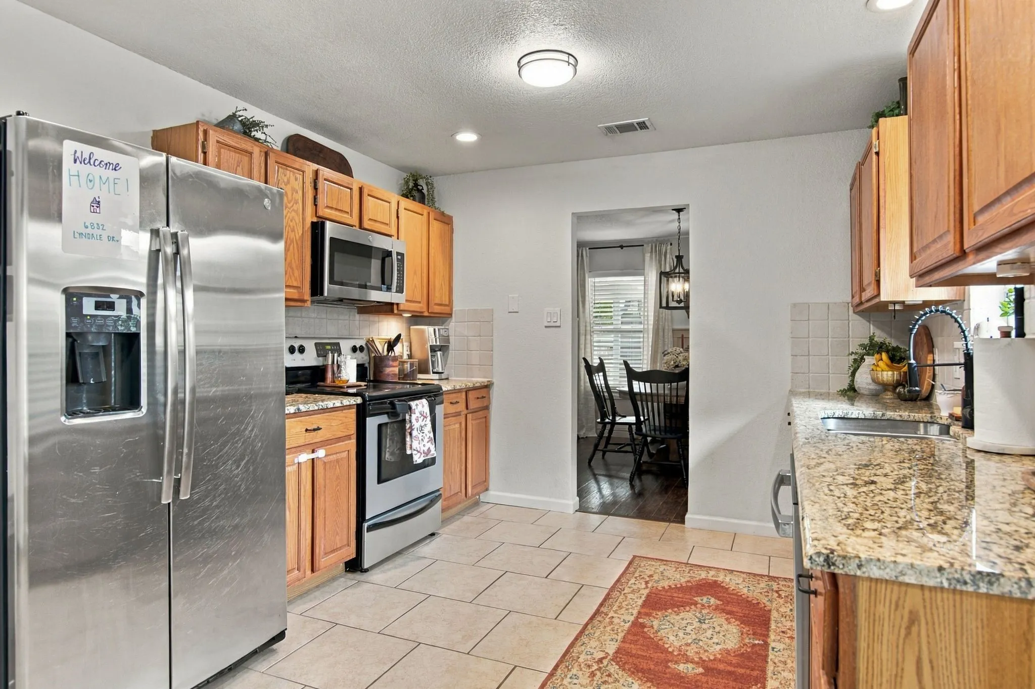 Single Family Residence For Sale in Tarrant County , 6832 Lyndale Drive, Watauga, Texas 76148, 3 Bedroom, 2 Bathroom, 2 Garage spaces, 1,807 Sqft, built in 1988, mls#21397541, Real Estate Agent in Watauga, Homes For Sale in Tarrant county, Homes For Sale in Watauga, Realtor in Watauga Texas, Real Estate Brokerage Independent Realty Texas, Luminita Cordes Realtor