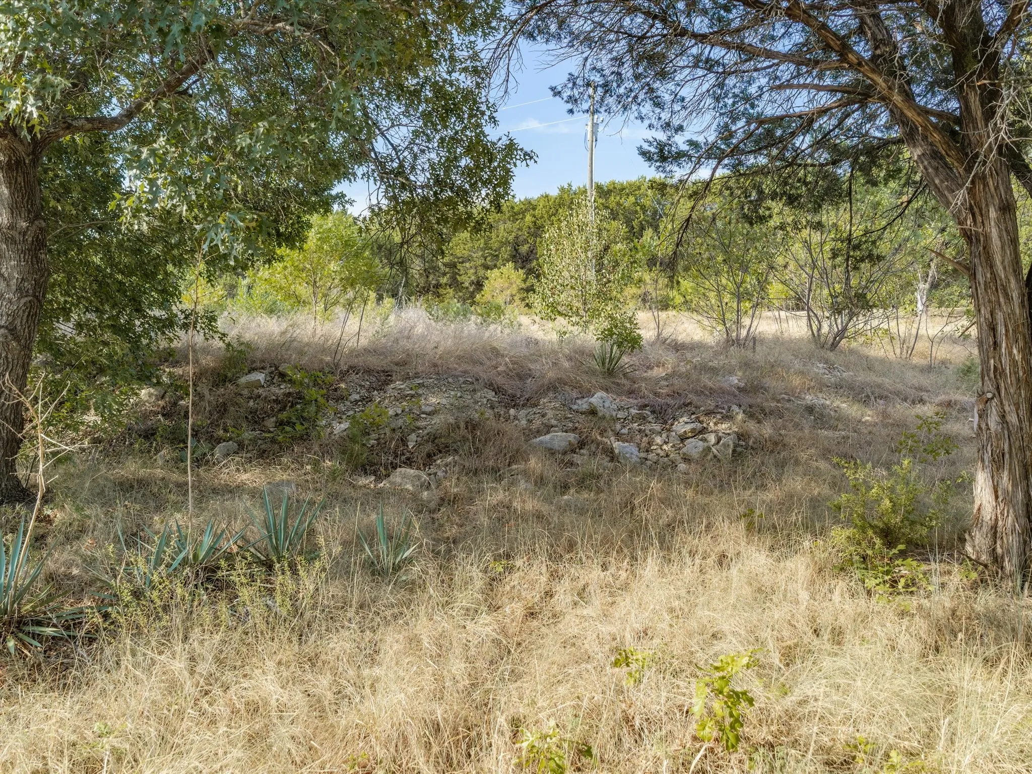 Unimproved Land For Sale in Hood County , 1211 Mountainside Drive, Granbury, Texas 76048, 0, 0, Garage spaces, 0 Sqft, built in 0, mls#21397470, Real Estate Agent in Granbury, Homes For Sale in Hood county, Homes For Sale in Granbury, Realtor in Granbury Texas, Real Estate Brokerage Independent Realty Texas, Luminita Cordes Realtor