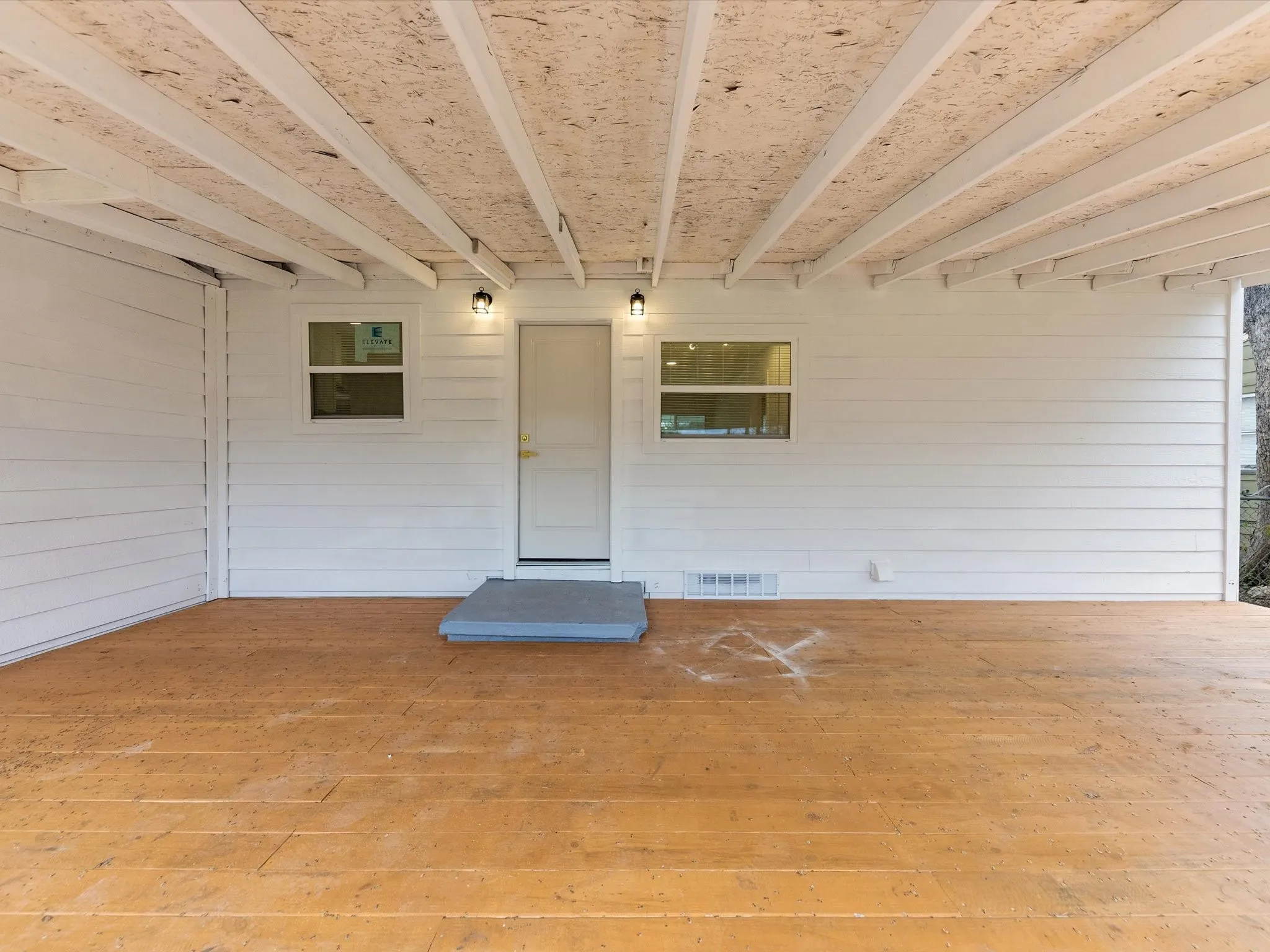 Single Family Residence For Rent in Dallas County , 2907 Andrea Lane, Dallas, Texas 75228, 4 Bedroom, 2 Bathroom, Garage spaces, 1,392 Sqft, built in 1954, mls#21397556, Real Estate Agent in Dallas, Homes For Rent in Dallas county, Homes For Rent in Dallas, Realtor in Dallas Texas, Real Estate Brokerage Independent Realty Texas, Luminita Cordes Realtor