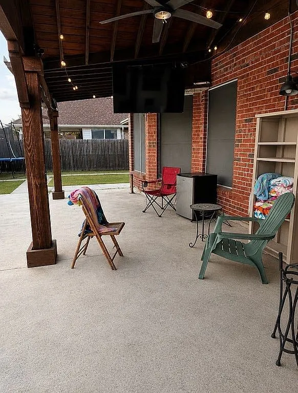 Single Family Residence For Sale in Denton County , 2907 Yukon Drive, Corinth, Texas 76210, 4 Bedroom, 3 Bathroom, 2 Garage spaces, 2,449 Sqft, built in 1995, mls#21397217, Real Estate Agent in Corinth, Homes For Sale in Denton county, Homes For Sale in Corinth, Realtor in Corinth Texas, Real Estate Brokerage Independent Realty Texas, Luminita Cordes Realtor