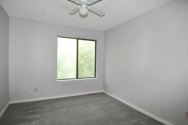 Apartment For Rent in Dallas County , 5502 Loving Drive 4, Garland, Texas 75043, 2 Bedroom, 2 Bathroom, 1 Garage spaces, 4,320 Sqft, built in 1984, mls#21397522, Real Estate Agent in Garland, Homes For Rent in Dallas county, Homes For Rent in Garland, Realtor in Garland Texas, Real Estate Brokerage Independent Realty Texas, Luminita Cordes Realtor