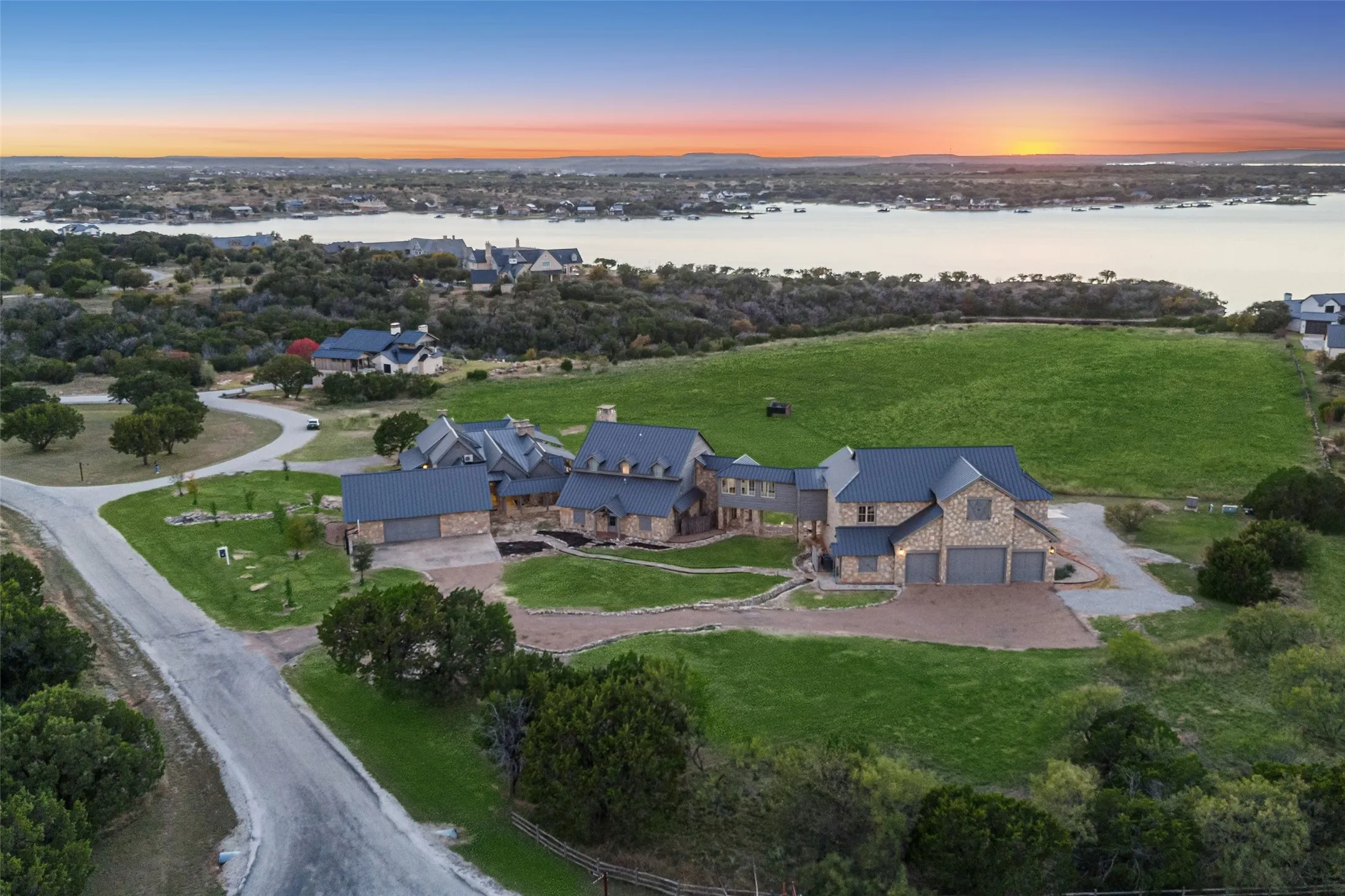Single Family Residence For Sale in Palo Pinto County , 1091 Hill Country Court, Graford, Texas 76449, 8 Bedroom, 10 Bathroom, 8 Garage spaces, 10,824 Sqft, built in 1997, mls#21396480, Real Estate Agent in Graford, Homes For Sale in Palo Pinto county, Homes For Sale in Graford, Realtor in Graford Texas, Real Estate Brokerage Independent Realty Texas, Luminita Cordes Realtor