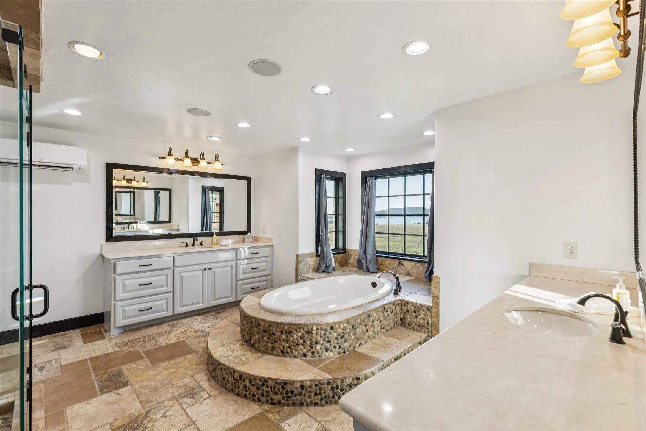 Single Family Residence For Sale in Palo Pinto County , 1091 Hill Country Court, Graford, Texas 76449, 8 Bedroom, 10 Bathroom, 8 Garage spaces, 10,824 Sqft, built in 1997, mls#21396480, Real Estate Agent in Graford, Homes For Sale in Palo Pinto county, Homes For Sale in Graford, Realtor in Graford Texas, Real Estate Brokerage Independent Realty Texas, Luminita Cordes Realtor