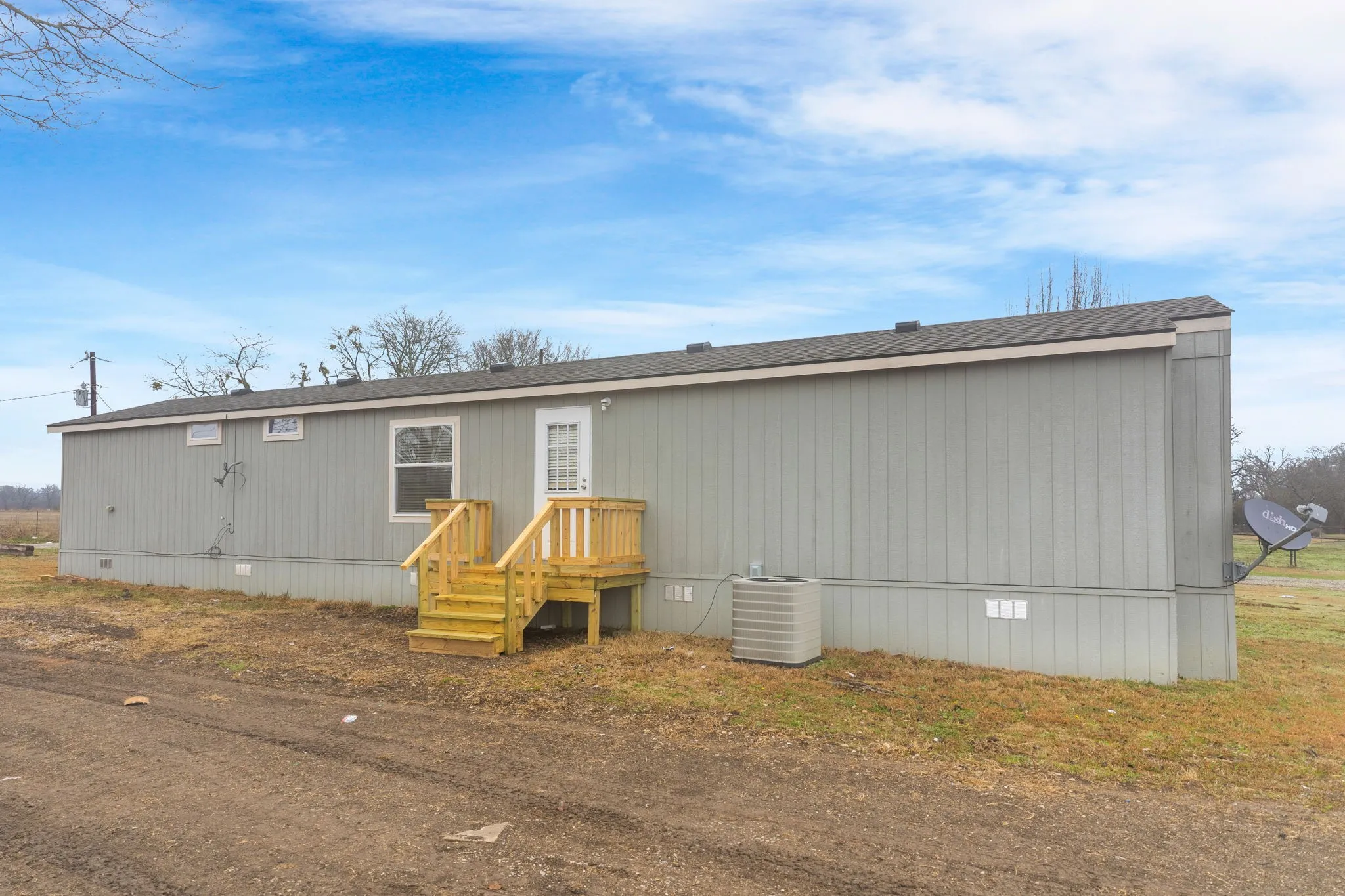 View of manufactured / mobile home