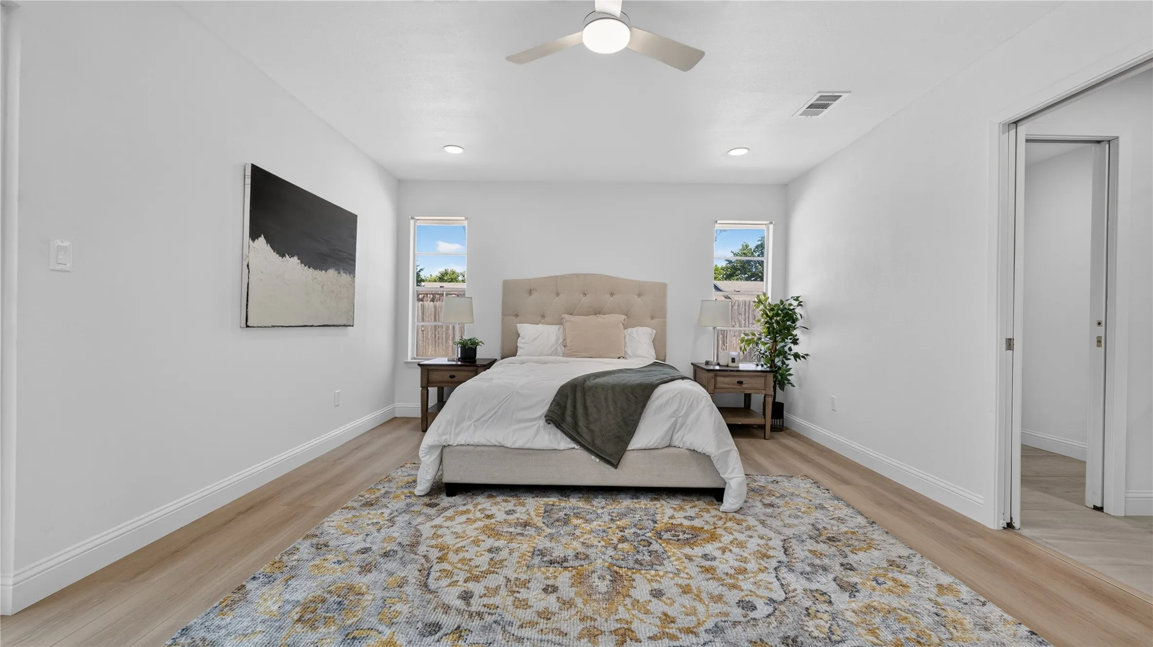Single Family Residence For Rent in Dallas County , 3757 Blue Trace Lane, Farmers Branch, Texas 75244, 4 Bedroom, 2 Bathroom, 2 Garage spaces, 2,341 Sqft, built in 1969, mls#21397565, Real Estate Agent in Farmers Branch, Homes For Rent in Dallas county, Homes For Rent in Farmers Branch, Realtor in Farmers Branch Texas, Real Estate Brokerage Independent Realty Texas, Luminita Cordes Realtor