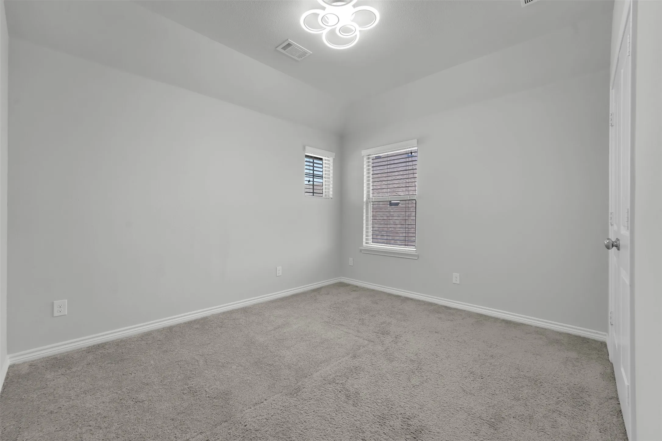 Single Family Residence For Rent in Rockwall County , 810 Acadia Court, Fate, Texas 75087, 4 Bedroom, 4 Bathroom, 3 Garage spaces, 3,482 Sqft, built in 2017, mls#21397597, Real Estate Agent in Fate, Homes For Rent in Rockwall county, Homes For Rent in Fate, Realtor in Fate Texas, Real Estate Brokerage Independent Realty Texas, Luminita Cordes Realtor