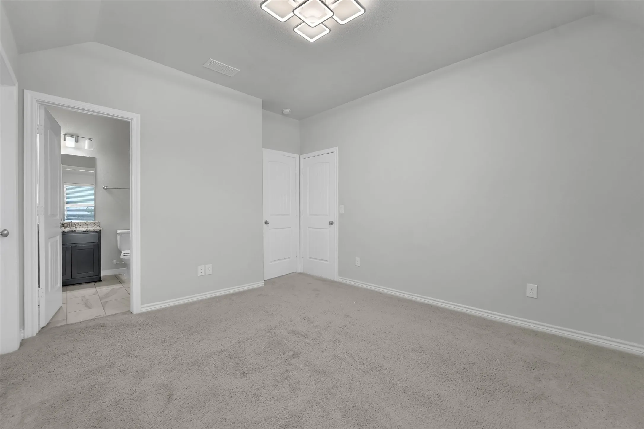 Single Family Residence For Rent in Rockwall County , 810 Acadia Court, Fate, Texas 75087, 4 Bedroom, 4 Bathroom, 3 Garage spaces, 3,482 Sqft, built in 2017, mls#21397597, Real Estate Agent in Fate, Homes For Rent in Rockwall county, Homes For Rent in Fate, Realtor in Fate Texas, Real Estate Brokerage Independent Realty Texas, Luminita Cordes Realtor