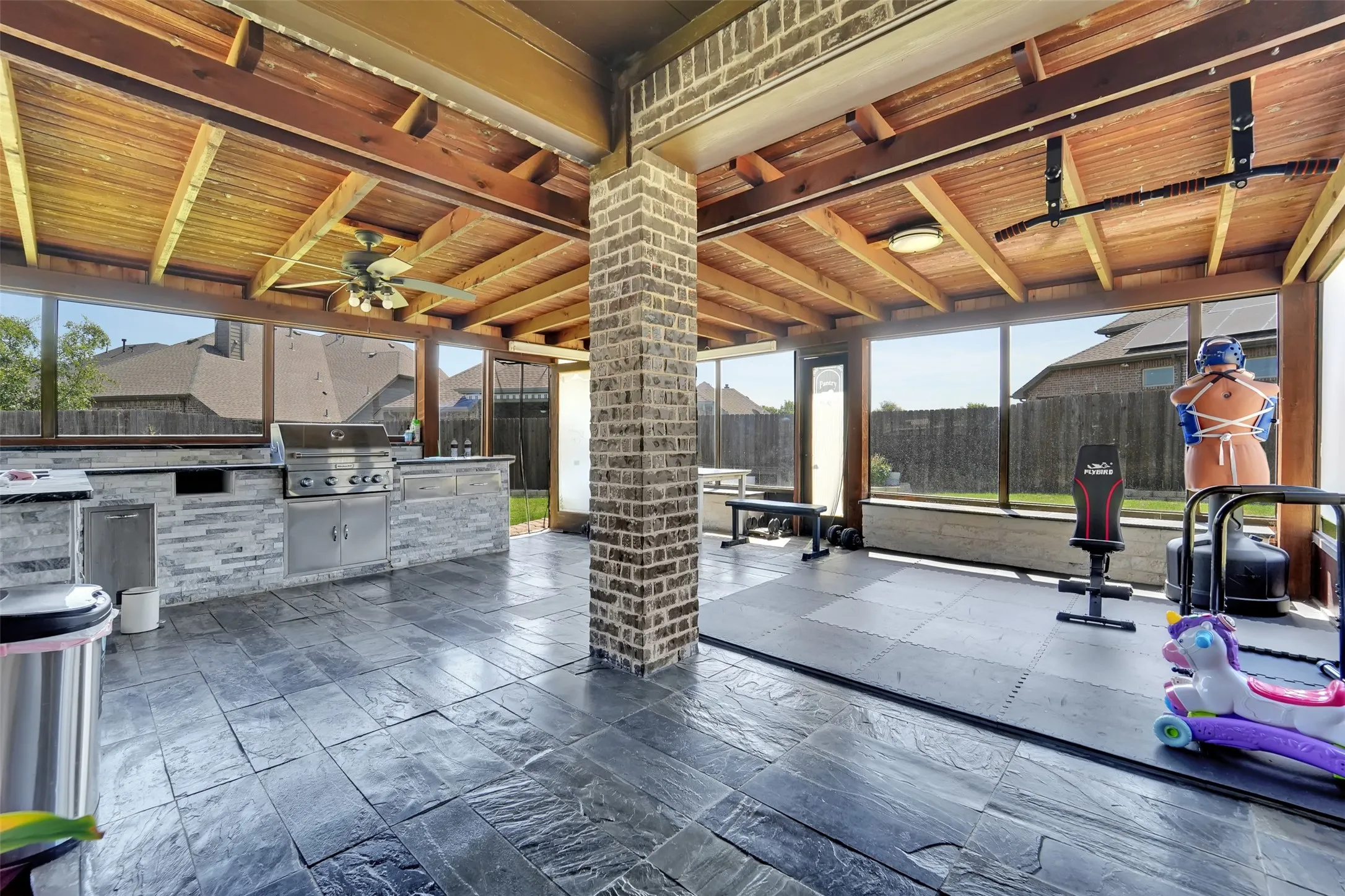 Single Family Residence For Rent in Rockwall County , 810 Acadia Court, Fate, Texas 75087, 4 Bedroom, 4 Bathroom, 3 Garage spaces, 3,482 Sqft, built in 2017, mls#21397597, Real Estate Agent in Fate, Homes For Rent in Rockwall county, Homes For Rent in Fate, Realtor in Fate Texas, Real Estate Brokerage Independent Realty Texas, Luminita Cordes Realtor