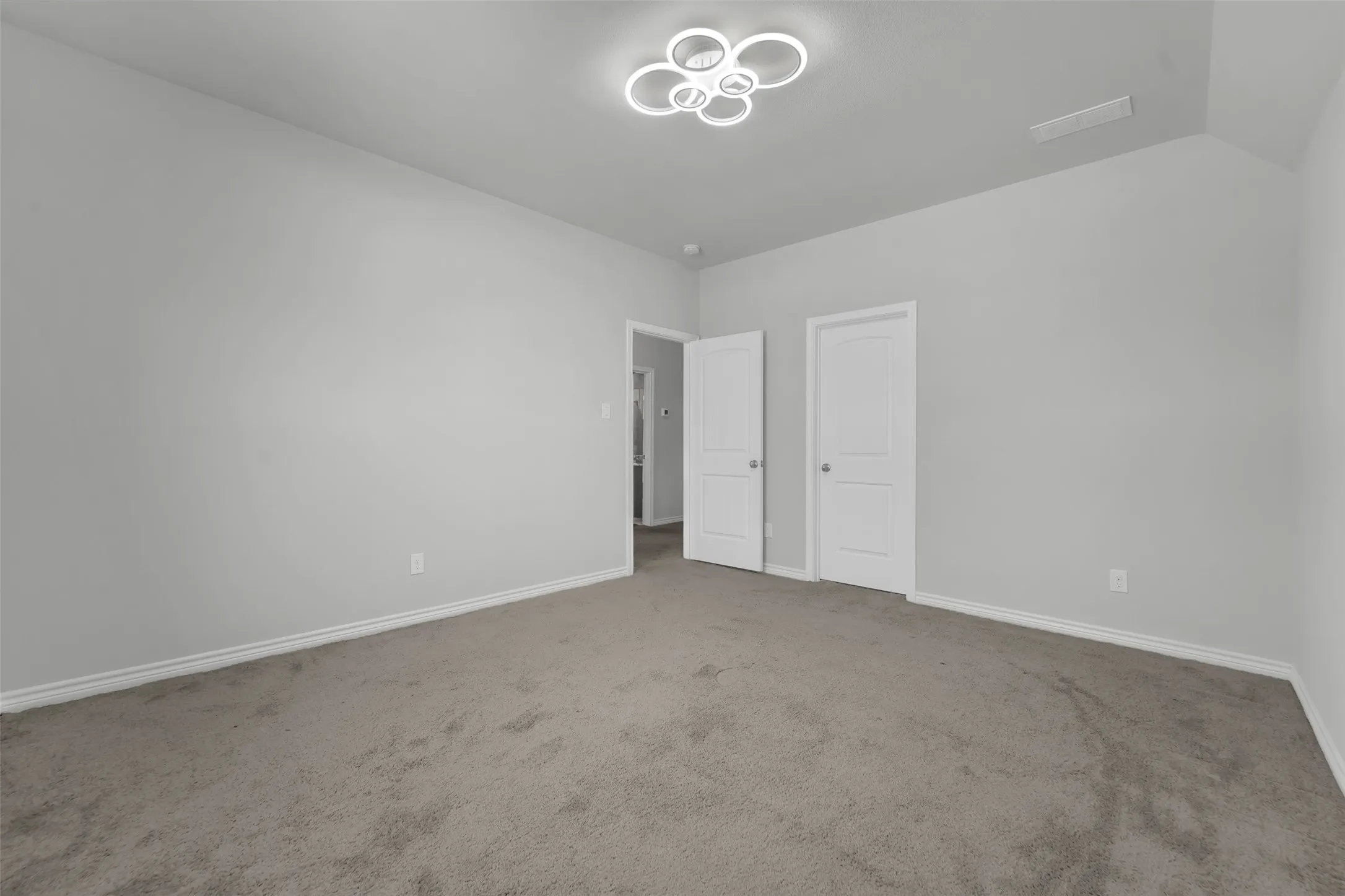 Single Family Residence For Rent in Rockwall County , 810 Acadia Court, Fate, Texas 75087, 4 Bedroom, 4 Bathroom, 3 Garage spaces, 3,482 Sqft, built in 2017, mls#21397597, Real Estate Agent in Fate, Homes For Rent in Rockwall county, Homes For Rent in Fate, Realtor in Fate Texas, Real Estate Brokerage Independent Realty Texas, Luminita Cordes Realtor