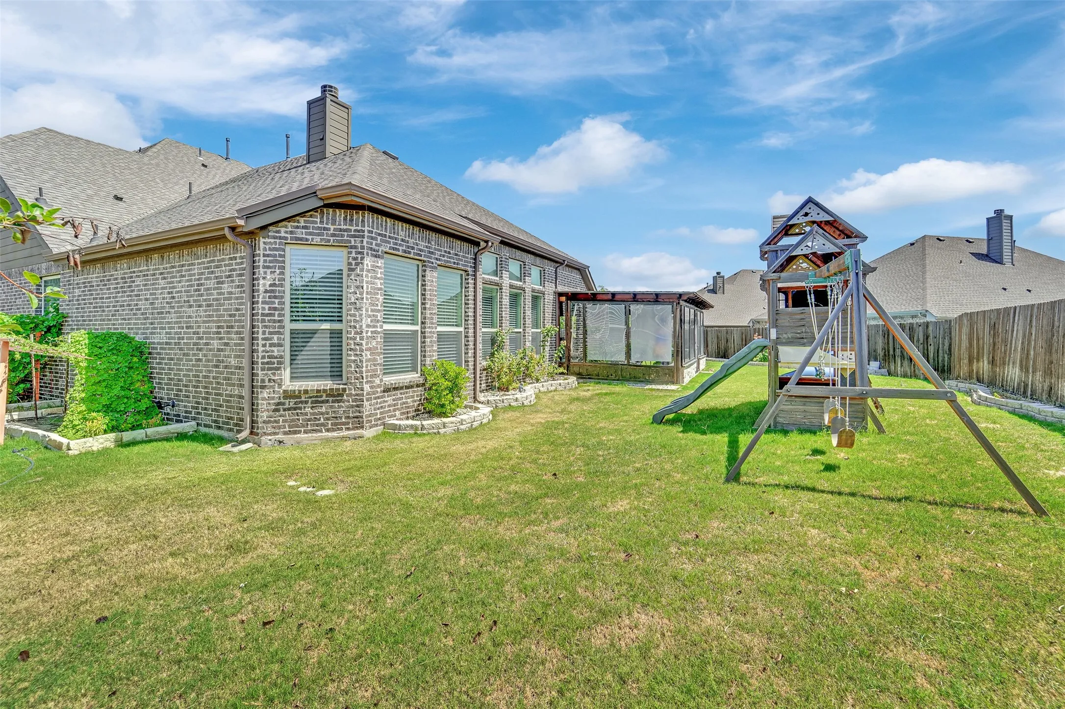 Single Family Residence For Rent in Rockwall County , 810 Acadia Court, Fate, Texas 75087, 4 Bedroom, 4 Bathroom, 3 Garage spaces, 3,482 Sqft, built in 2017, mls#21397597, Real Estate Agent in Fate, Homes For Rent in Rockwall county, Homes For Rent in Fate, Realtor in Fate Texas, Real Estate Brokerage Independent Realty Texas, Luminita Cordes Realtor