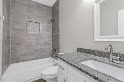 Single Family Residence For Rent in Grayson County , 426 W Coffin Street, Denison, Texas 75020, 3 Bedroom, 2 Bathroom, Garage spaces, 1,205 Sqft, built in 2021, mls#21397601, Real Estate Agent in Denison, Homes For Rent in Grayson county, Homes For Rent in Denison, Realtor in Denison Texas, Real Estate Brokerage Independent Realty Texas, Luminita Cordes Realtor