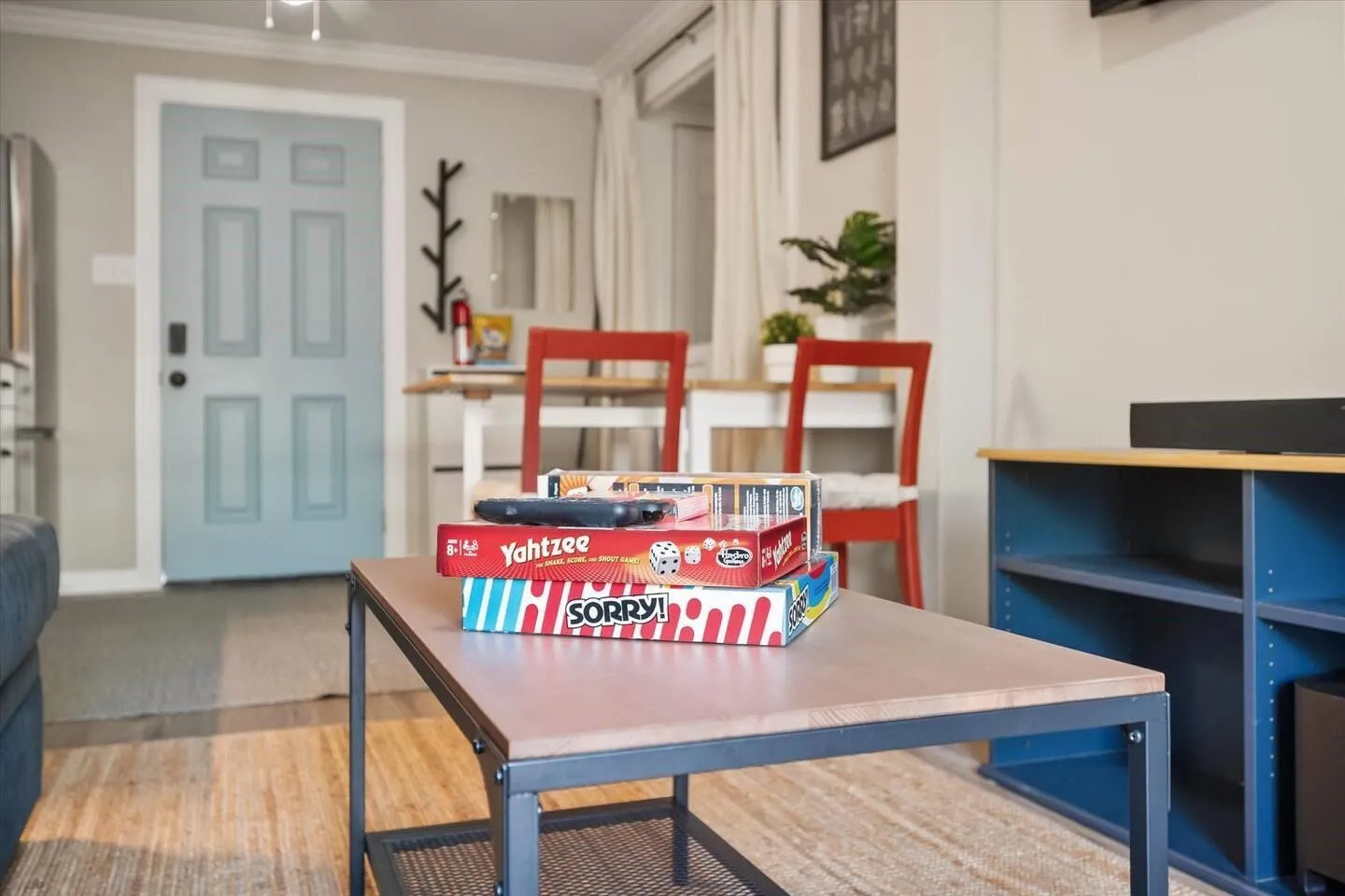 Duplex For Rent in Tarrant County , 3285 Clover Lane Street, Fort Worth, Texas 76107, 1 Bedroom, 1 Bathroom, Garage spaces, 1,247 Sqft, built in 1943, mls#21397604, Real Estate Agent in Fort Worth, Homes For Rent in Tarrant county, Homes For Rent in Fort Worth, Realtor in Fort Worth Texas, Real Estate Brokerage Independent Realty Texas, Luminita Cordes Realtor